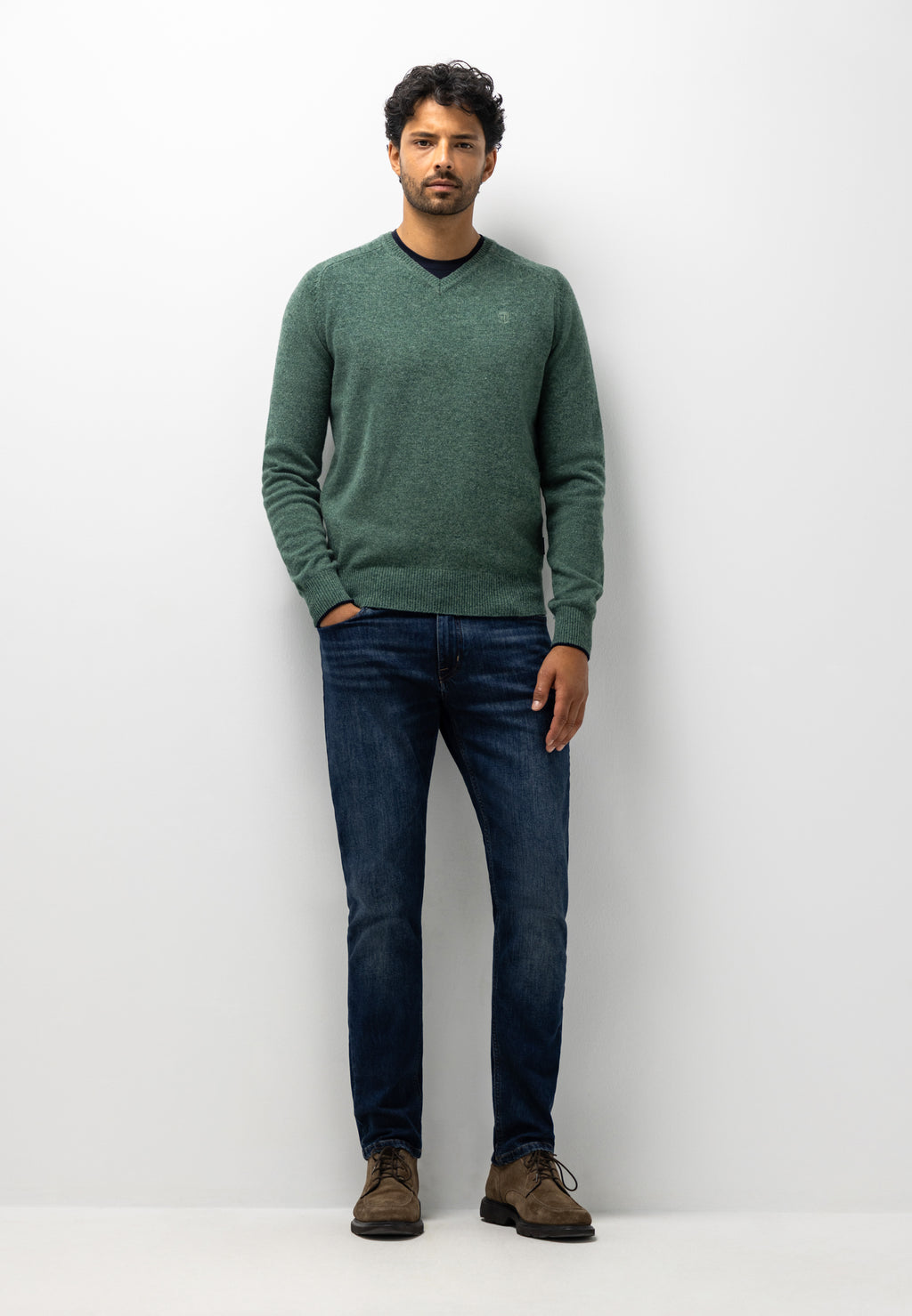 Lambswool V-neck jumper