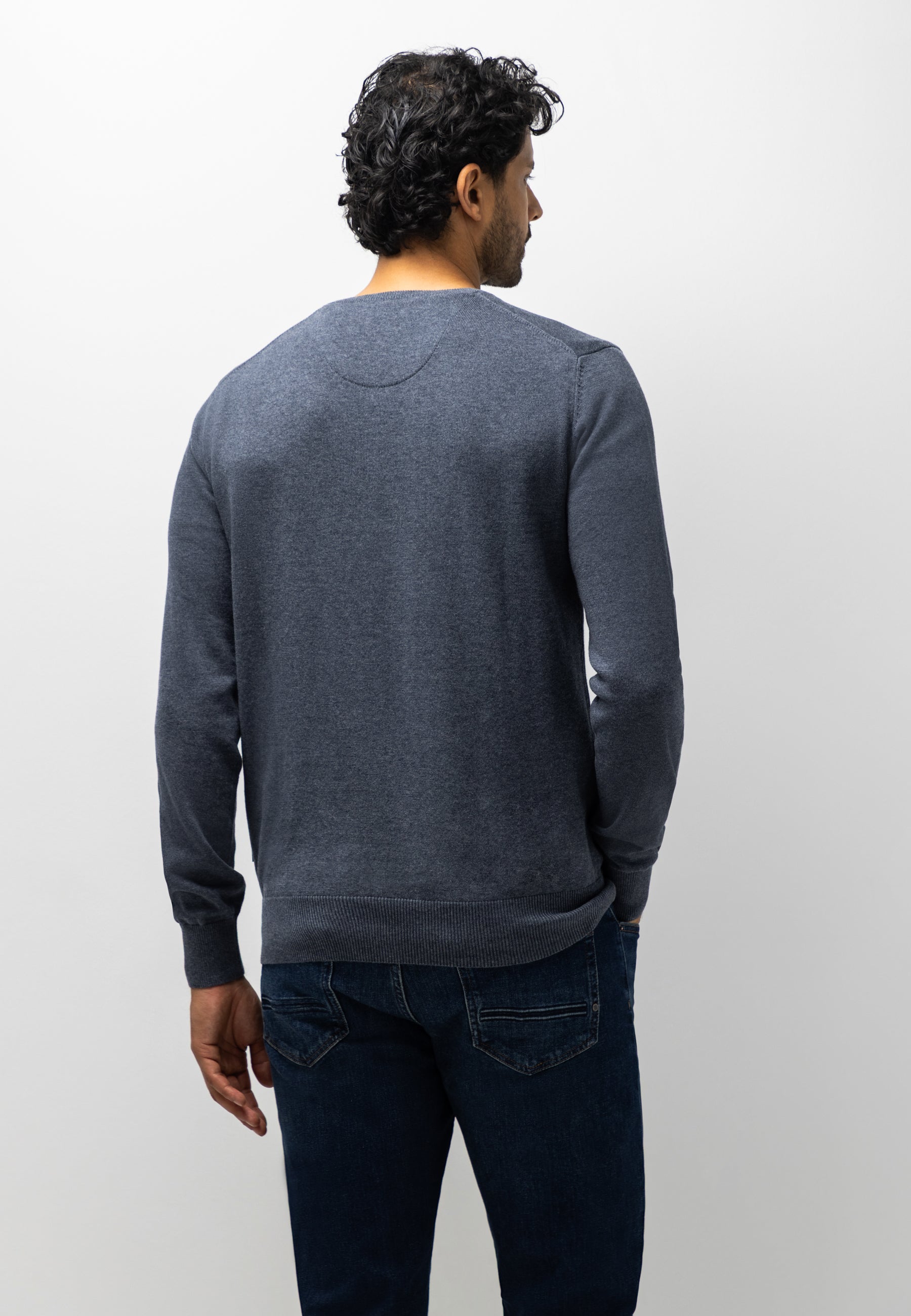 Fine-knit cotton jumper