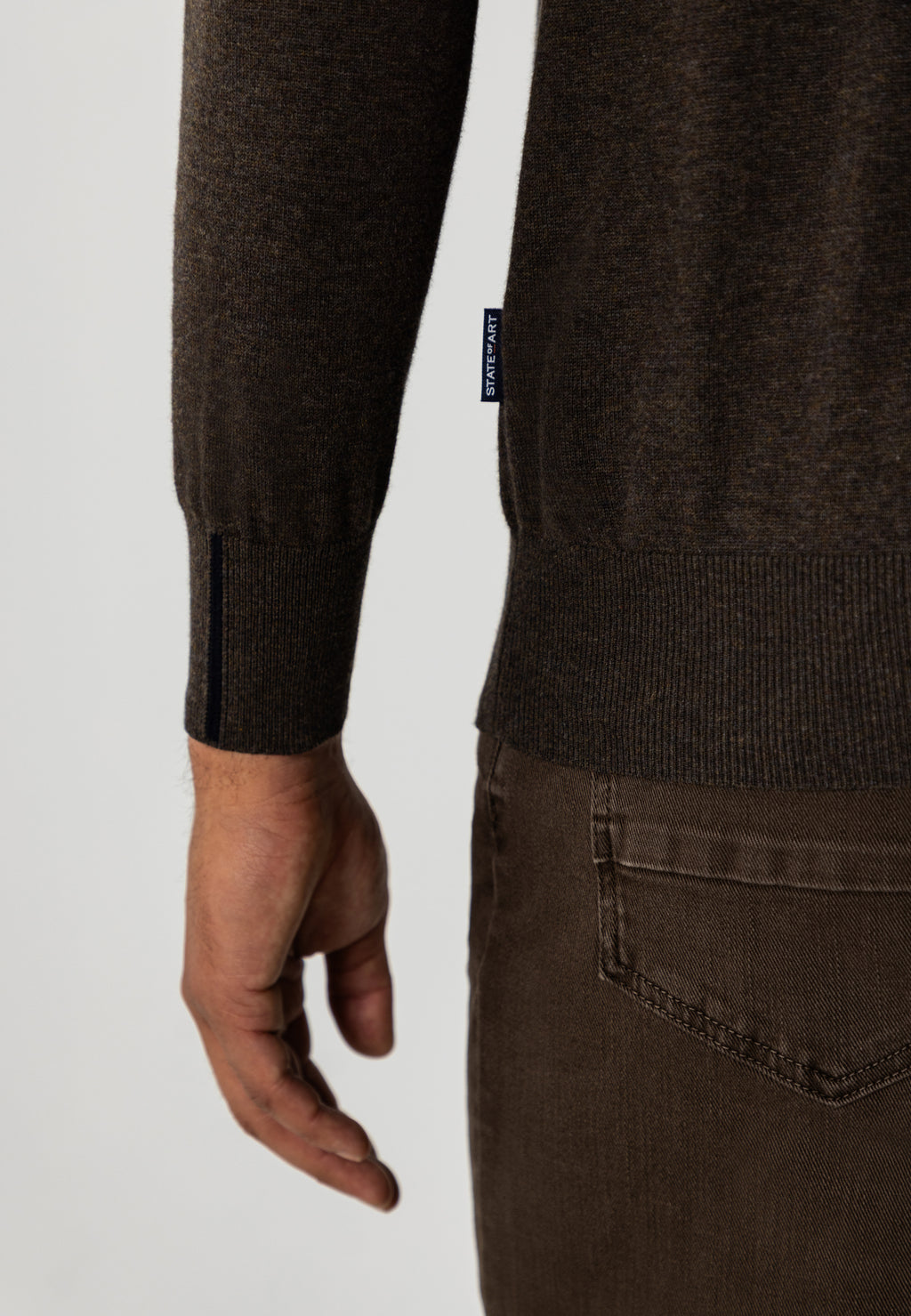 Pull fin en coton à col roulé