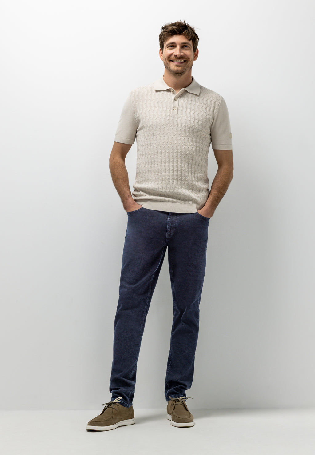 Knitted polo with texture