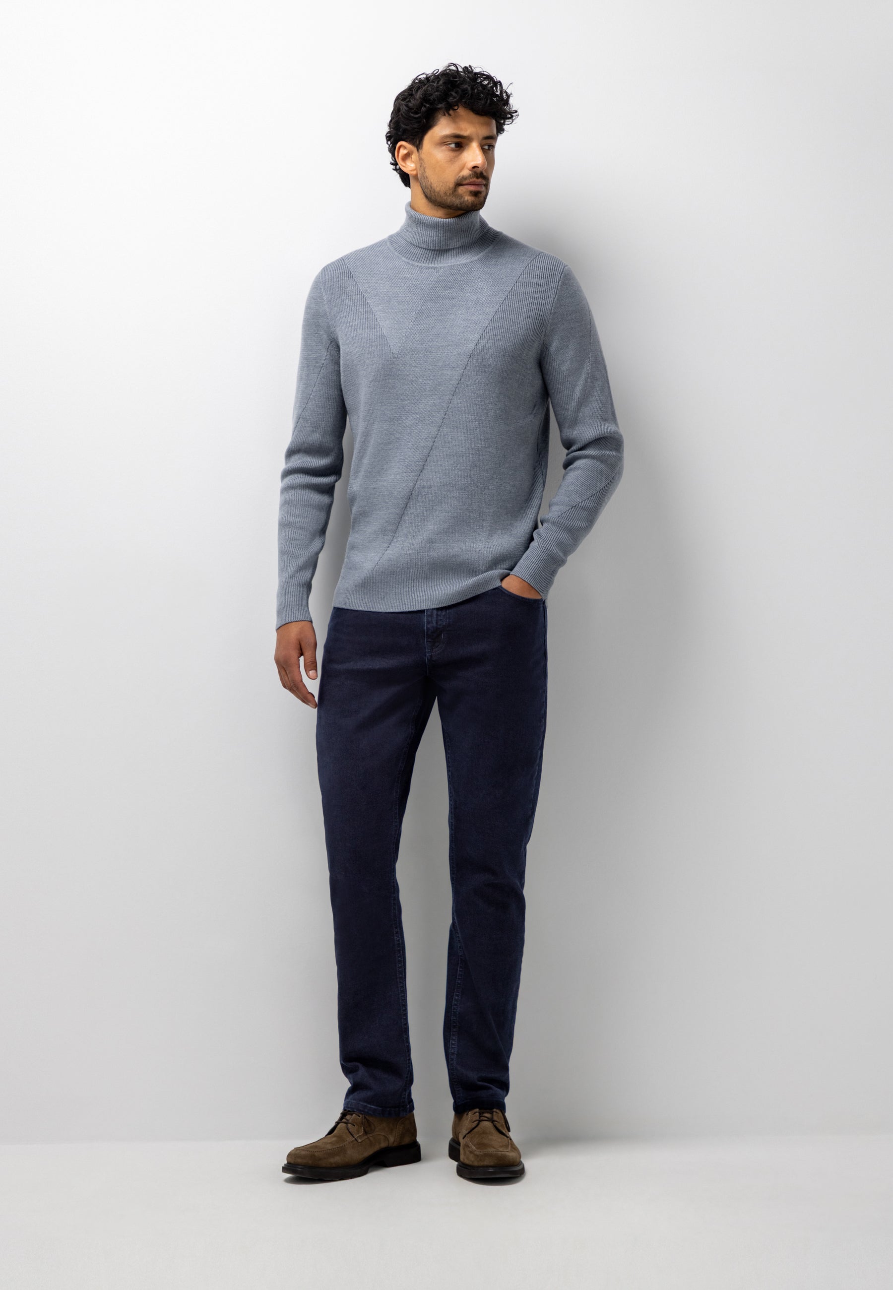 Knitted turtleneck jumper with pattern