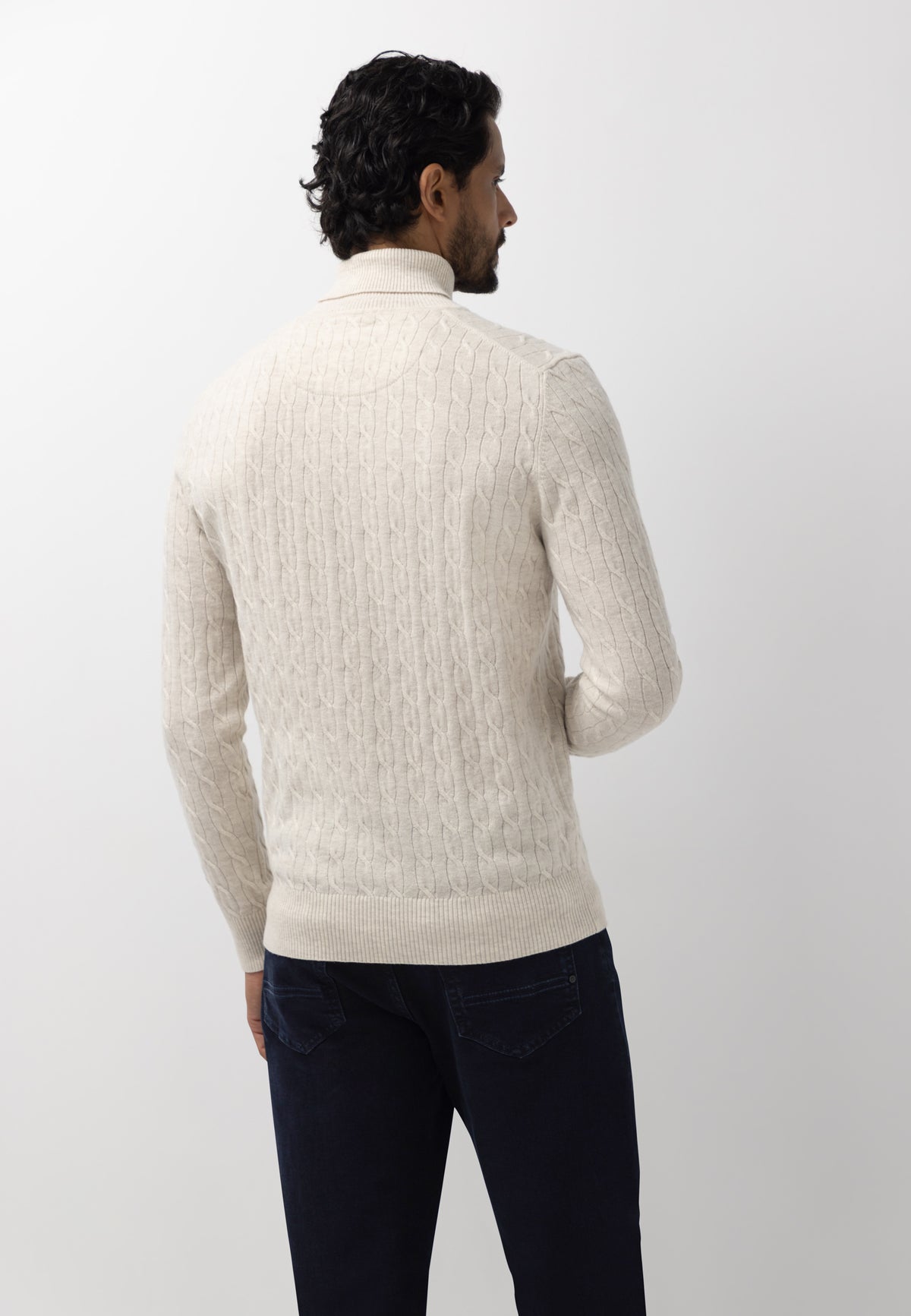 Pull à col roulé en mélange de laine d’agneau