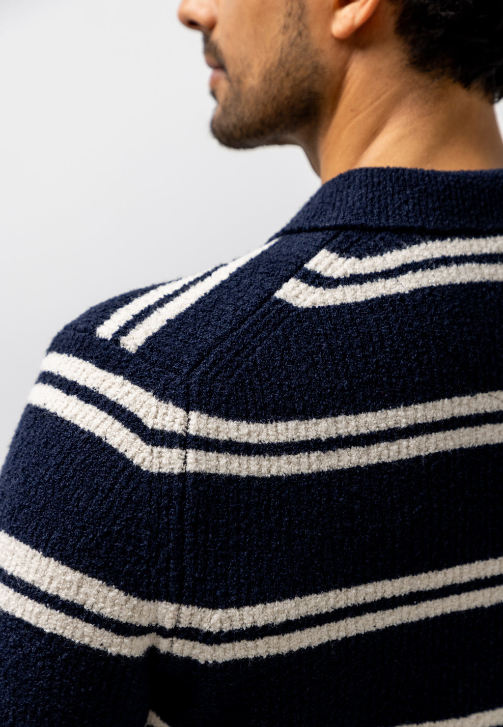 Polo en maille à rayures
