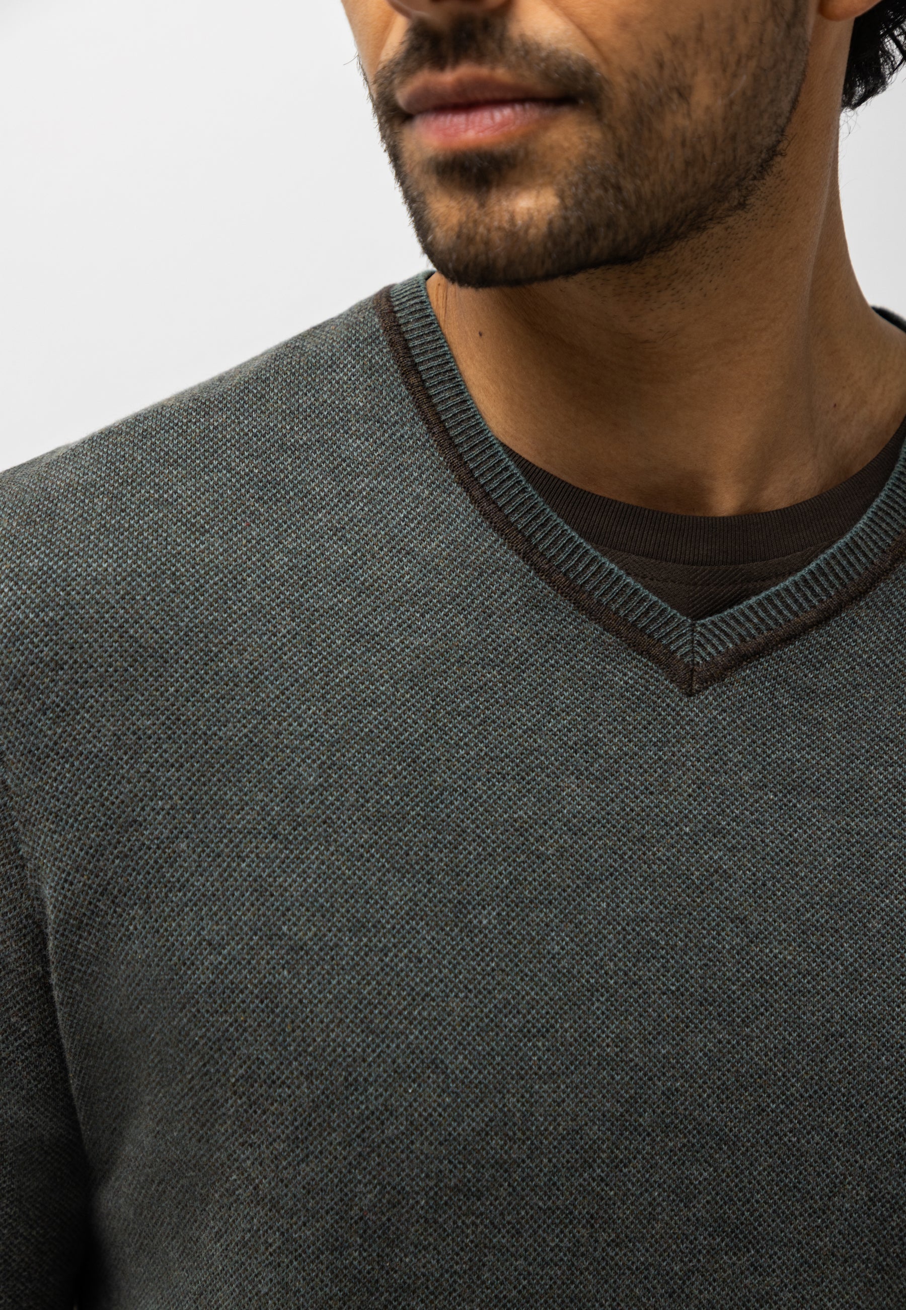 Pull Oxford à badge en caoutchouc