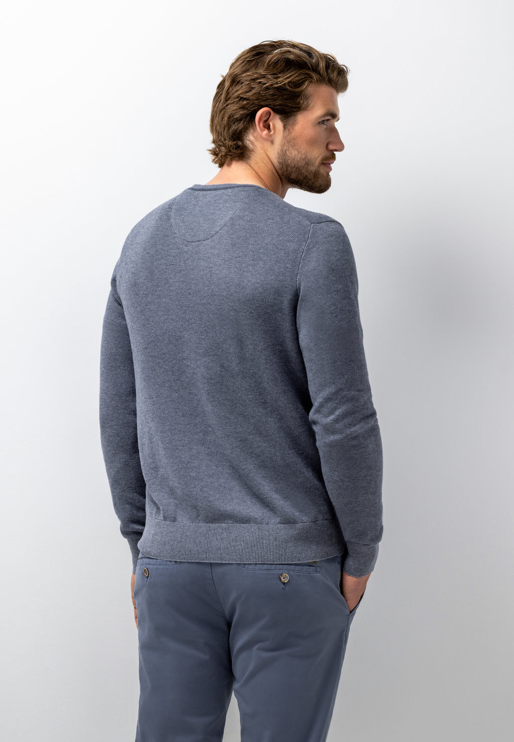 Oxford trui met rubberen badge