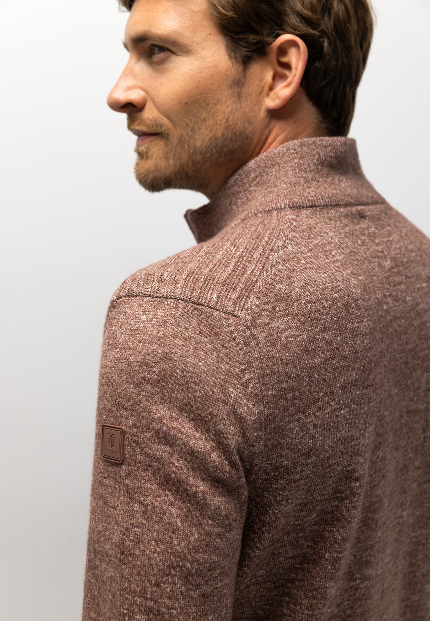 Cardigan with textured pattern