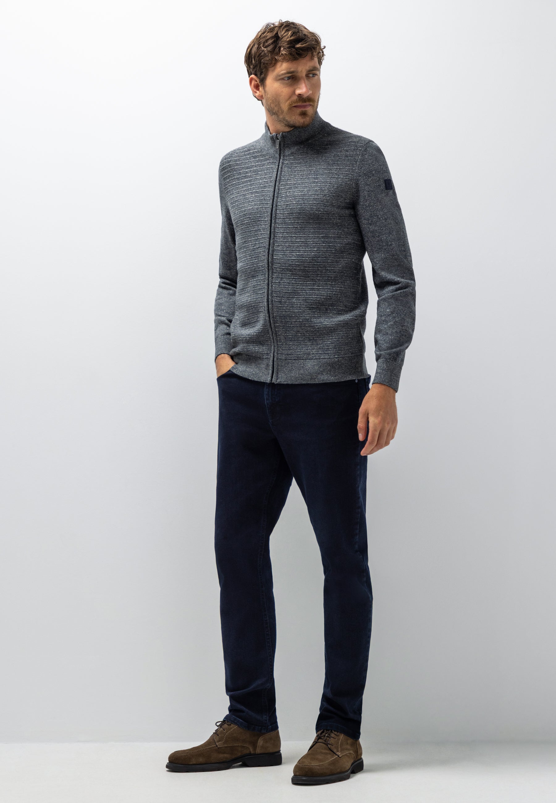 Cardigan with textured pattern