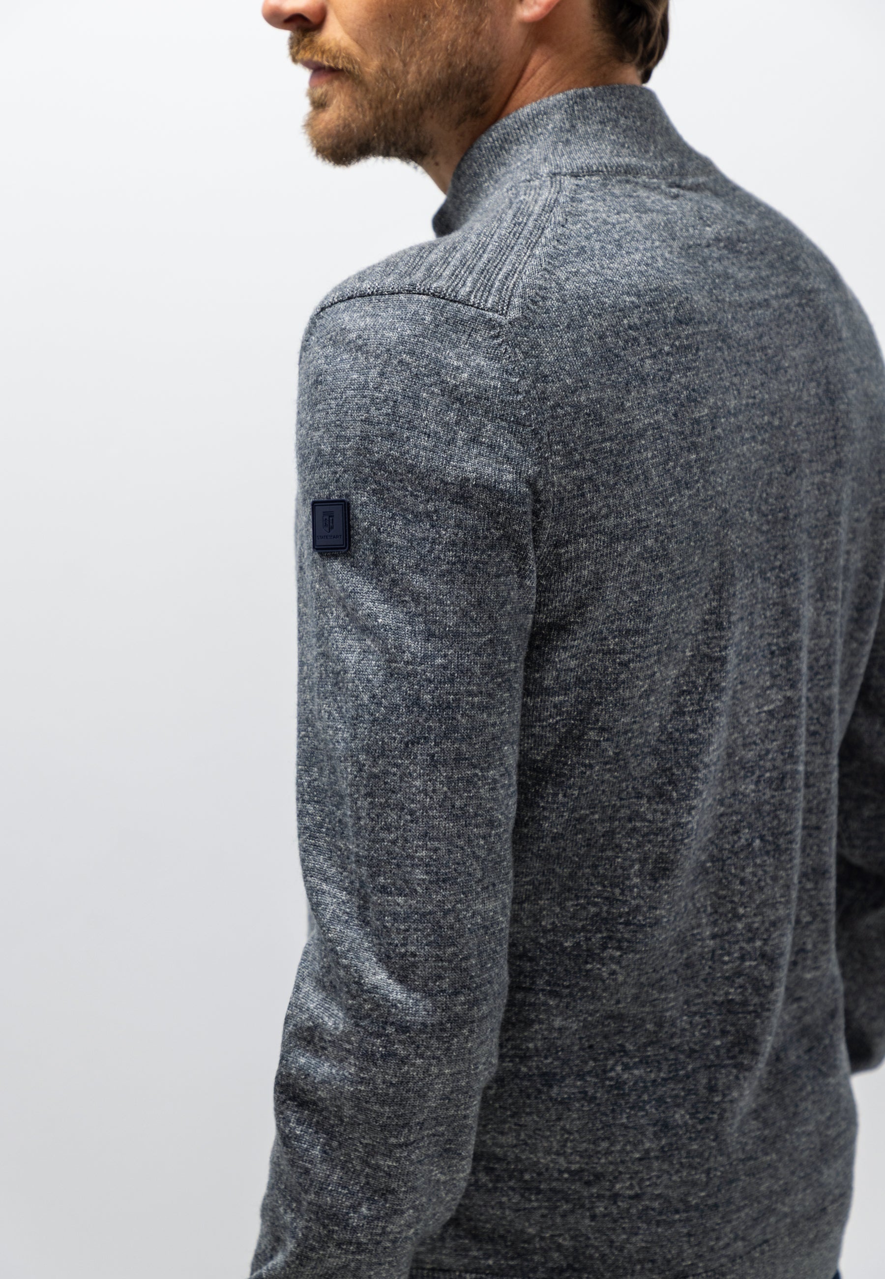 Cardigan with textured pattern