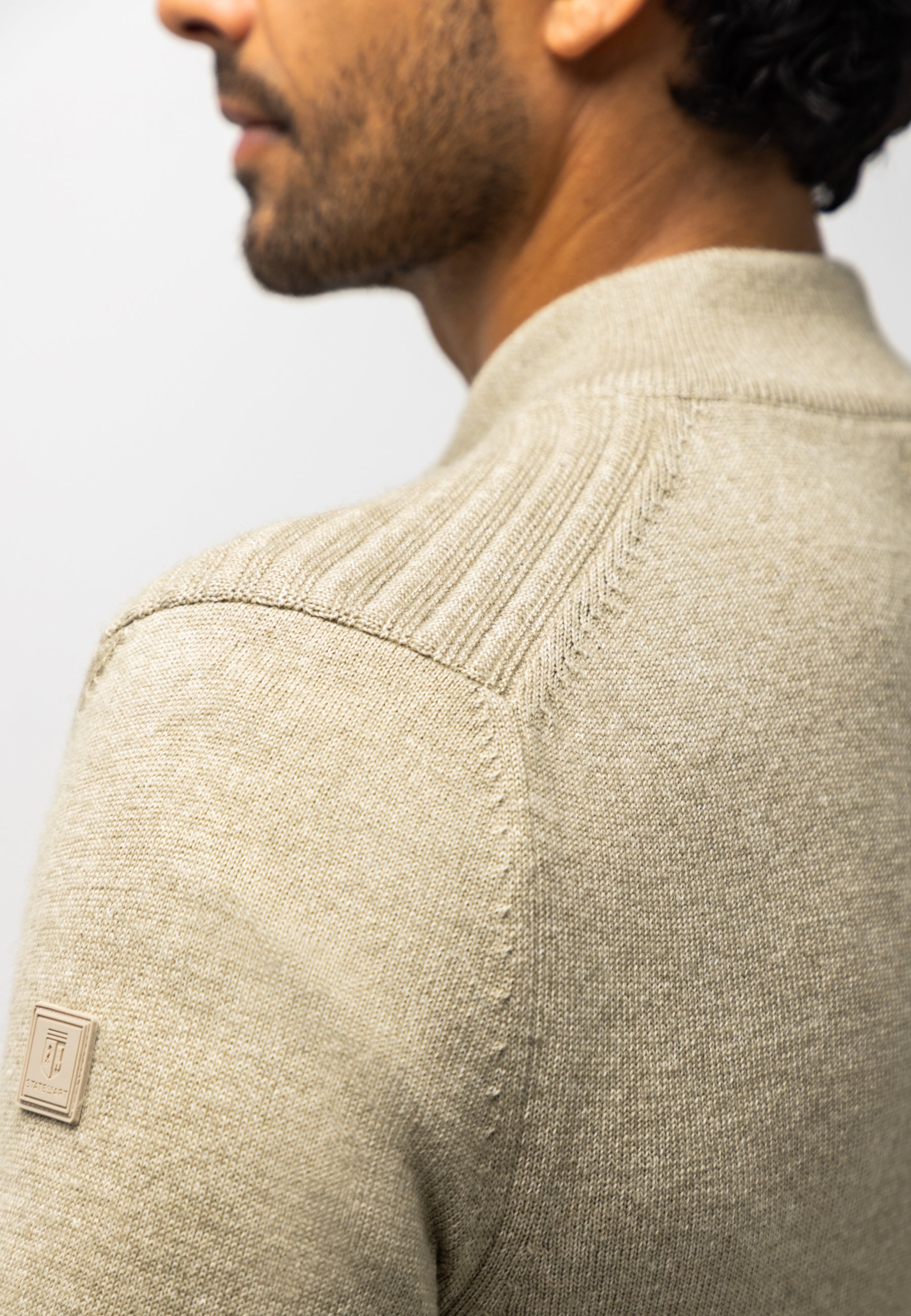 Cardigan with textured pattern