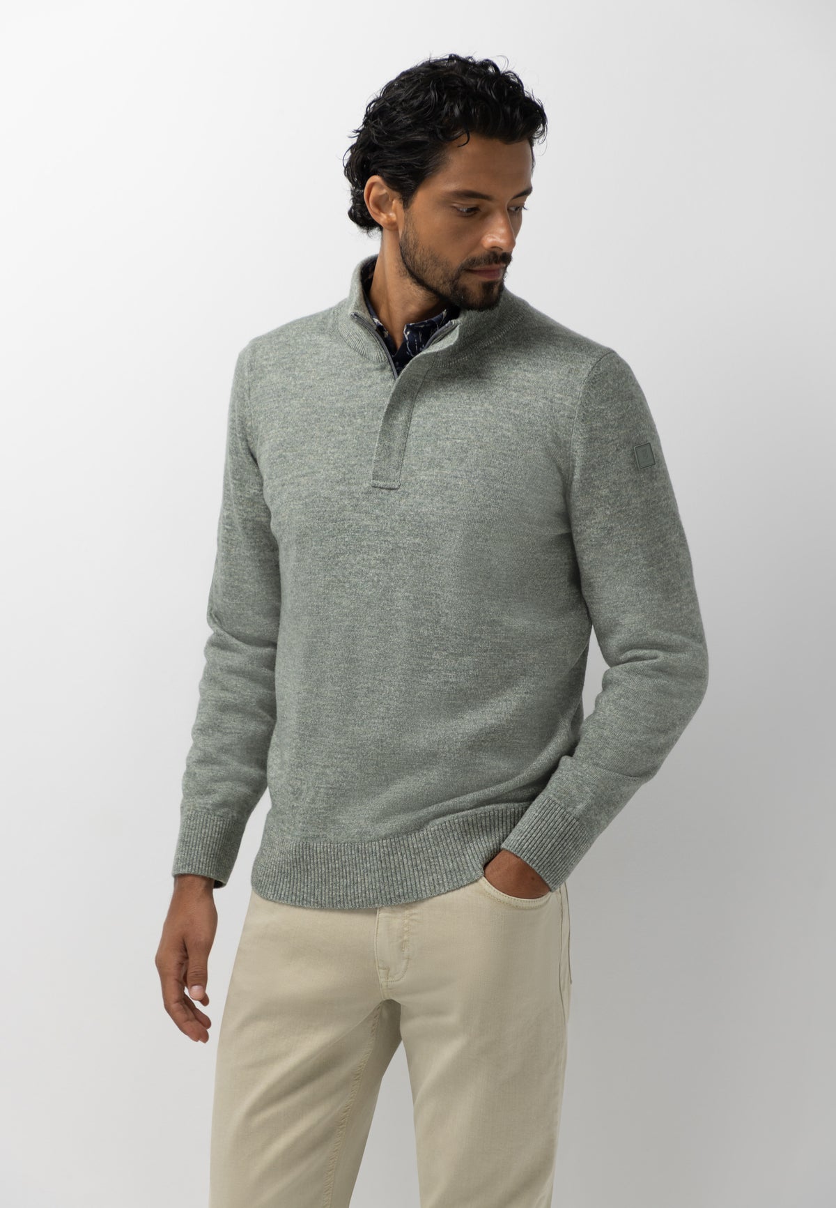 Pull avec du coton biologique