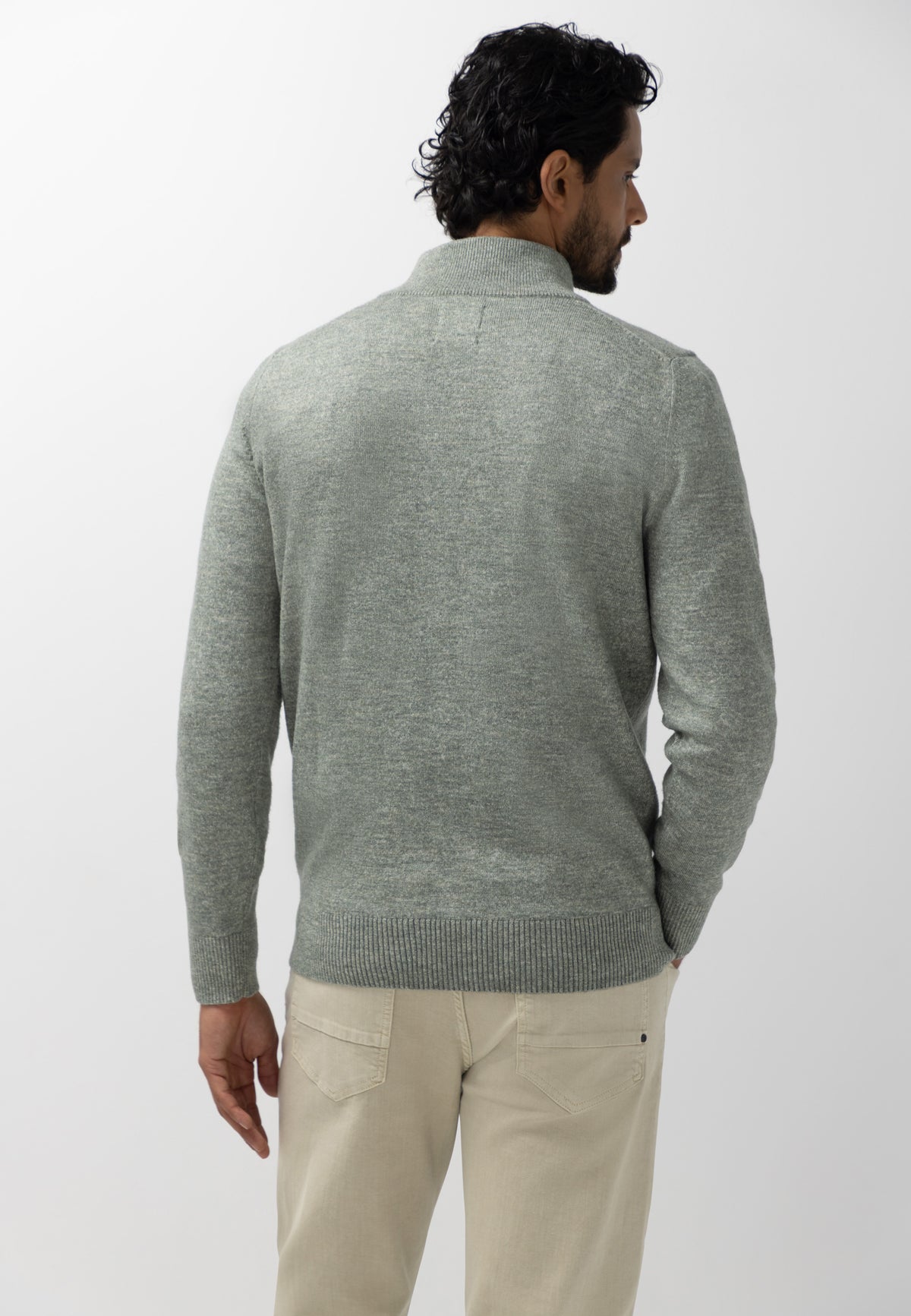 Pull avec du coton biologique