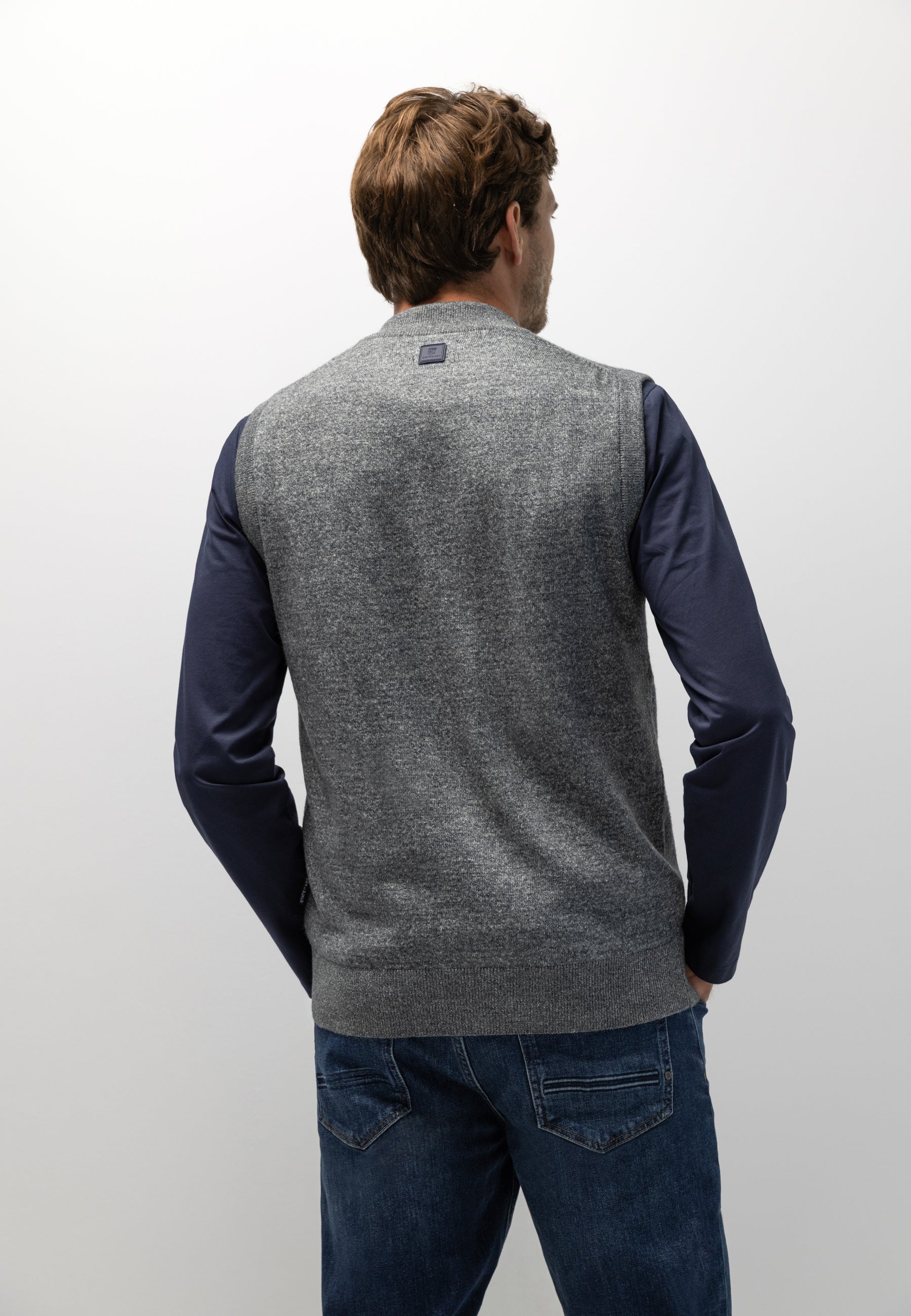 Knitted gilet with bomber collar