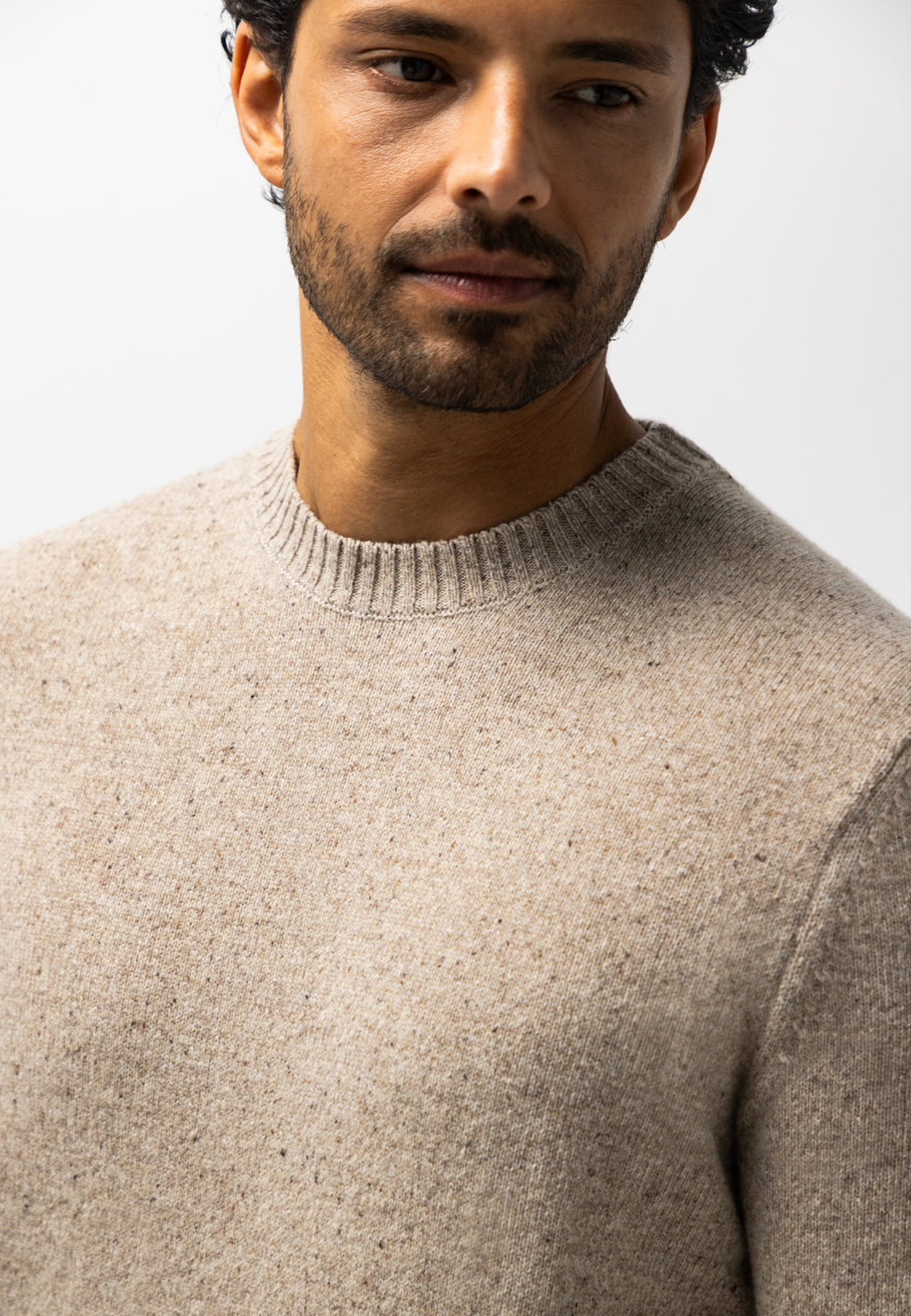 Wool-blend jumper with round neck