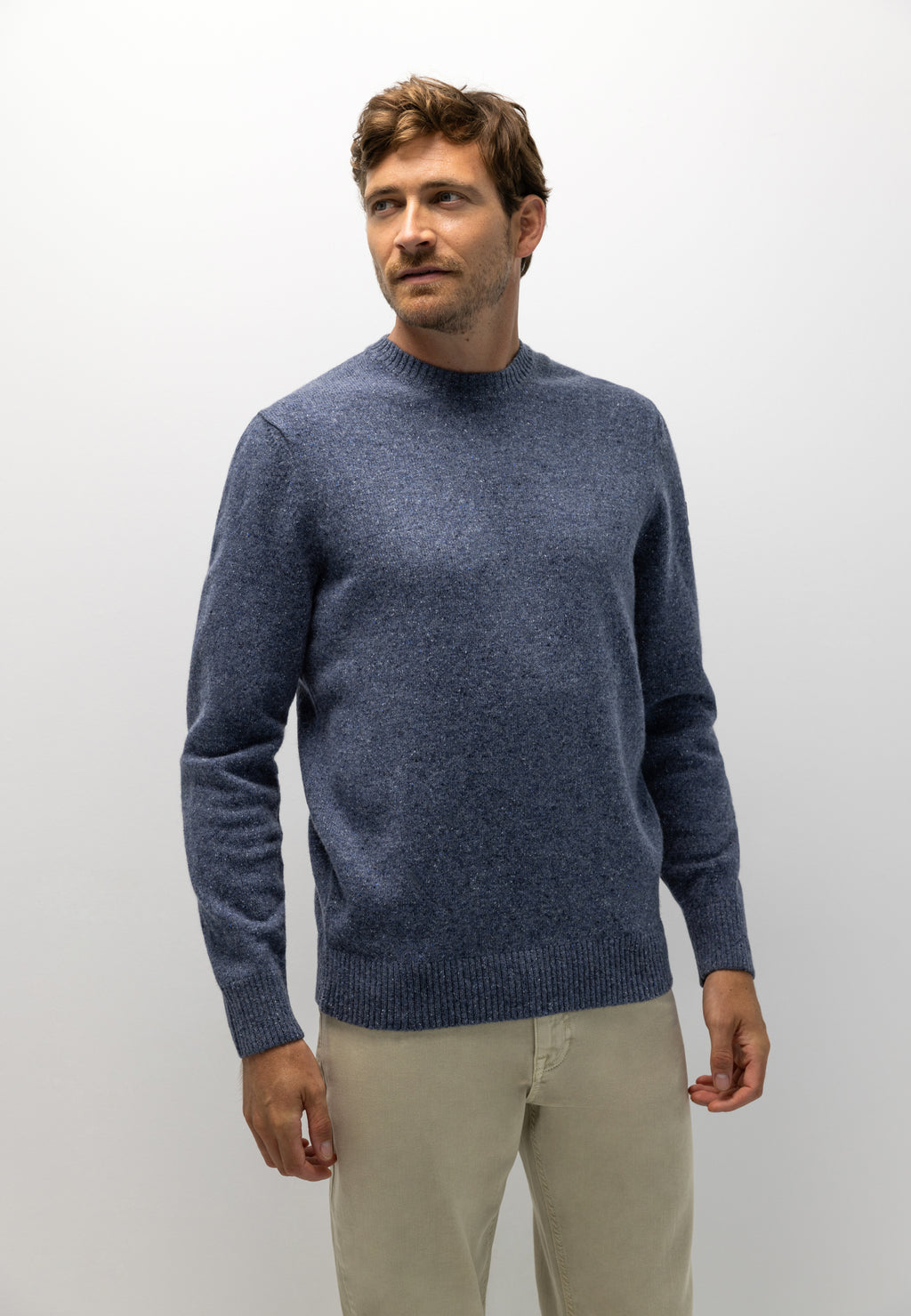 Wool-blend jumper with round neck