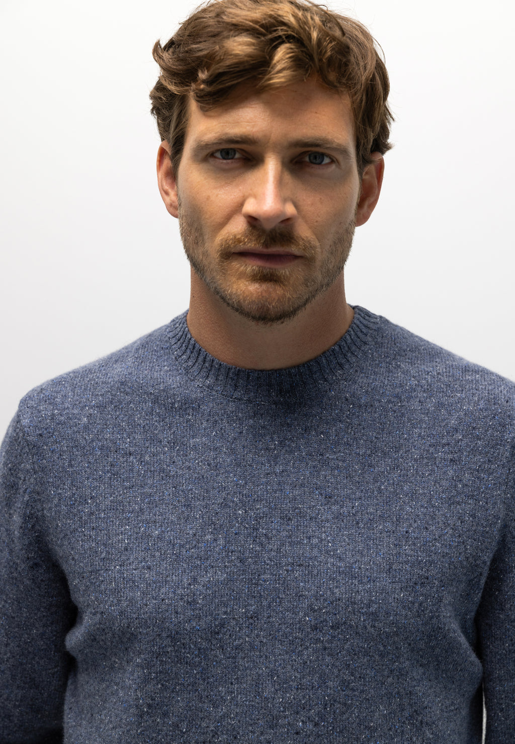 Wool-blend jumper with round neck