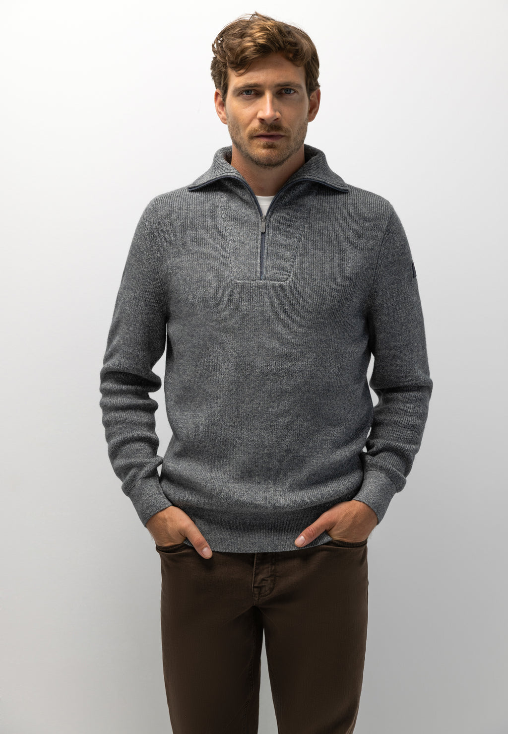 Half-zip jumper with organic cotton