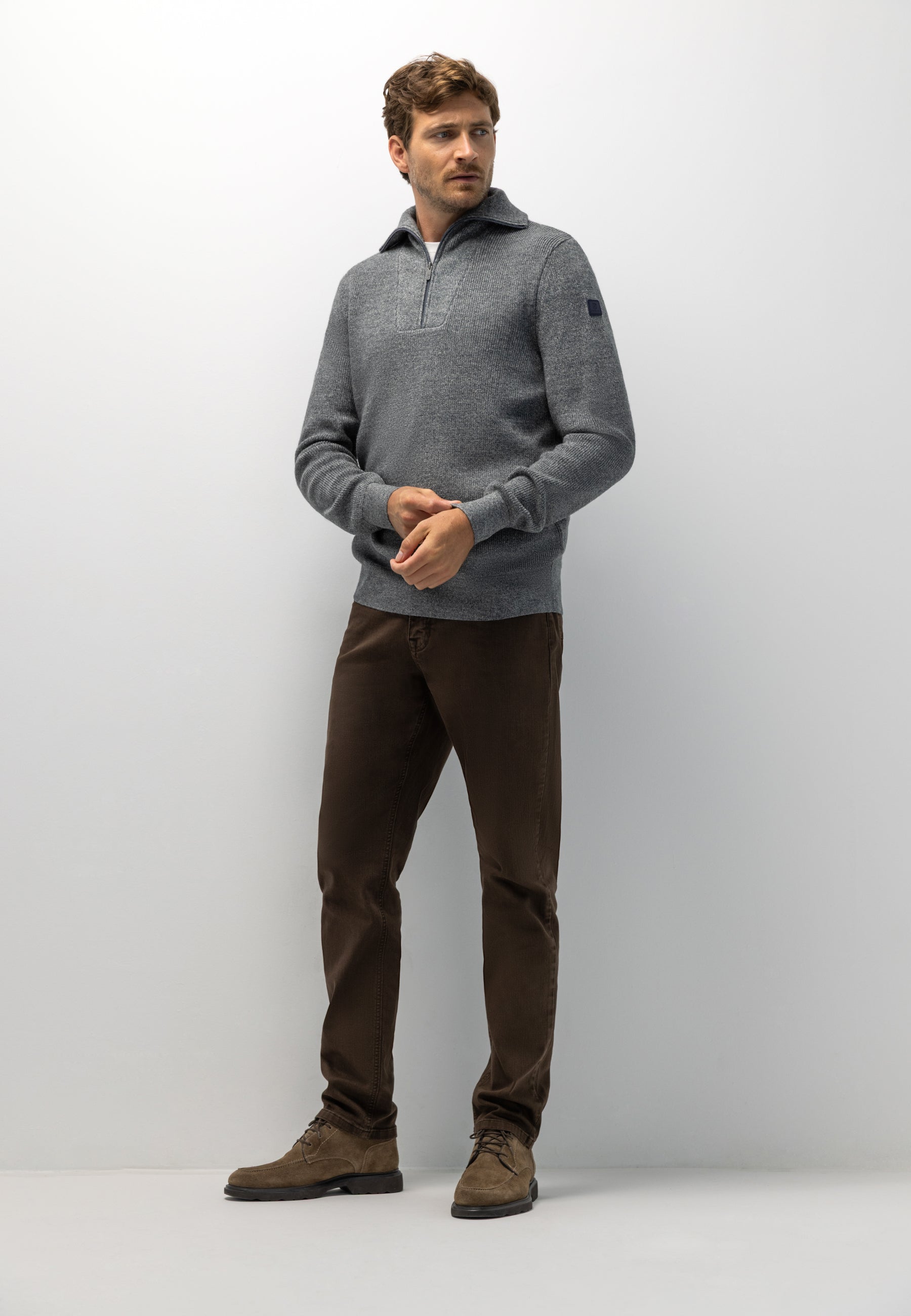 Half-zip jumper with organic cotton