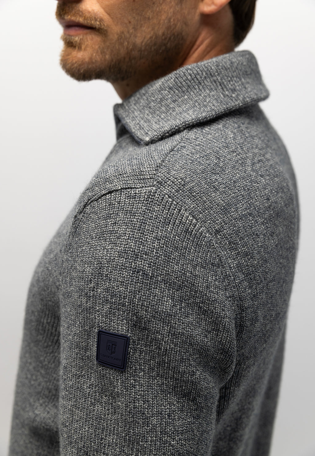 Half-zip jumper with organic cotton
