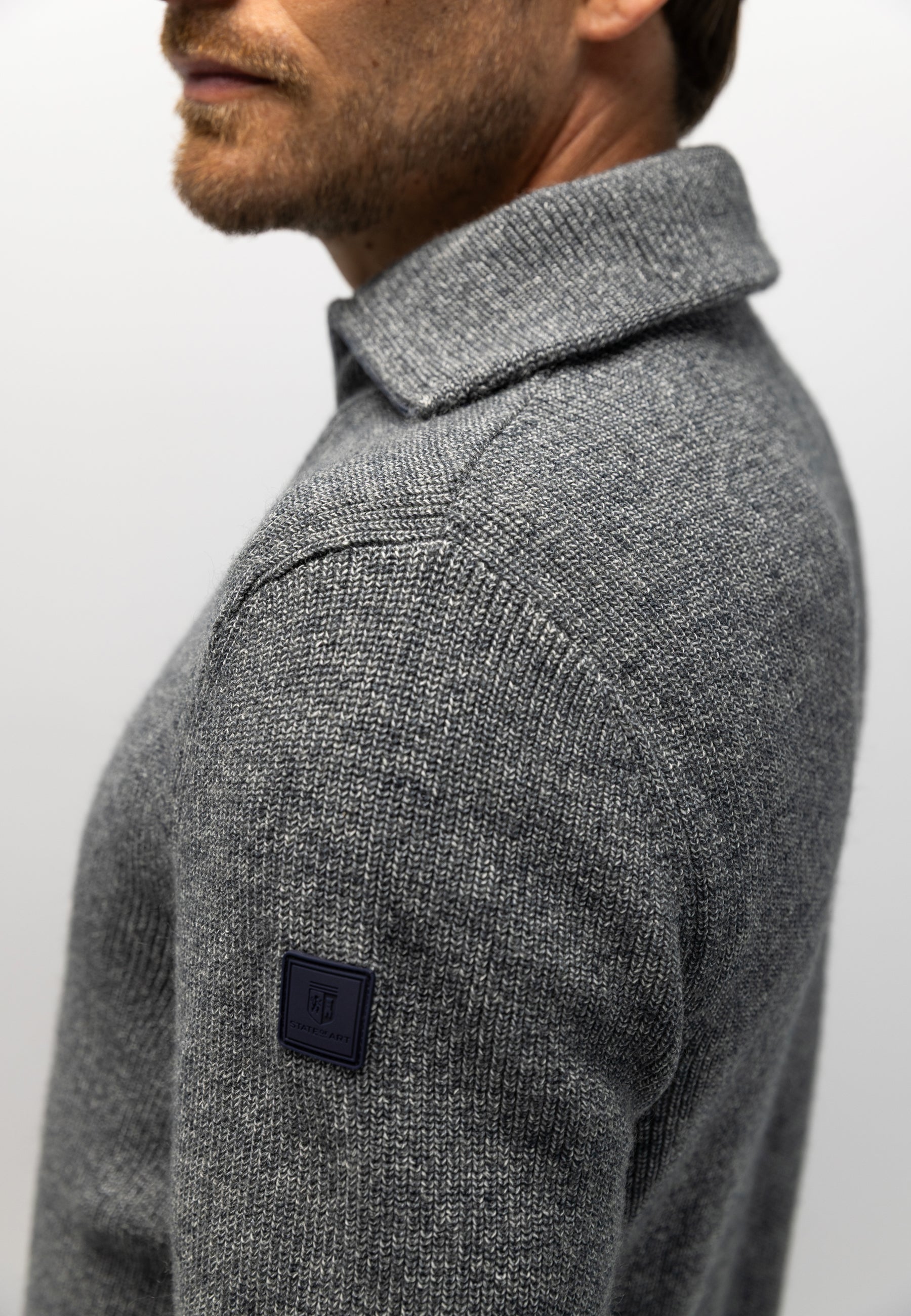 Half-zip jumper with organic cotton