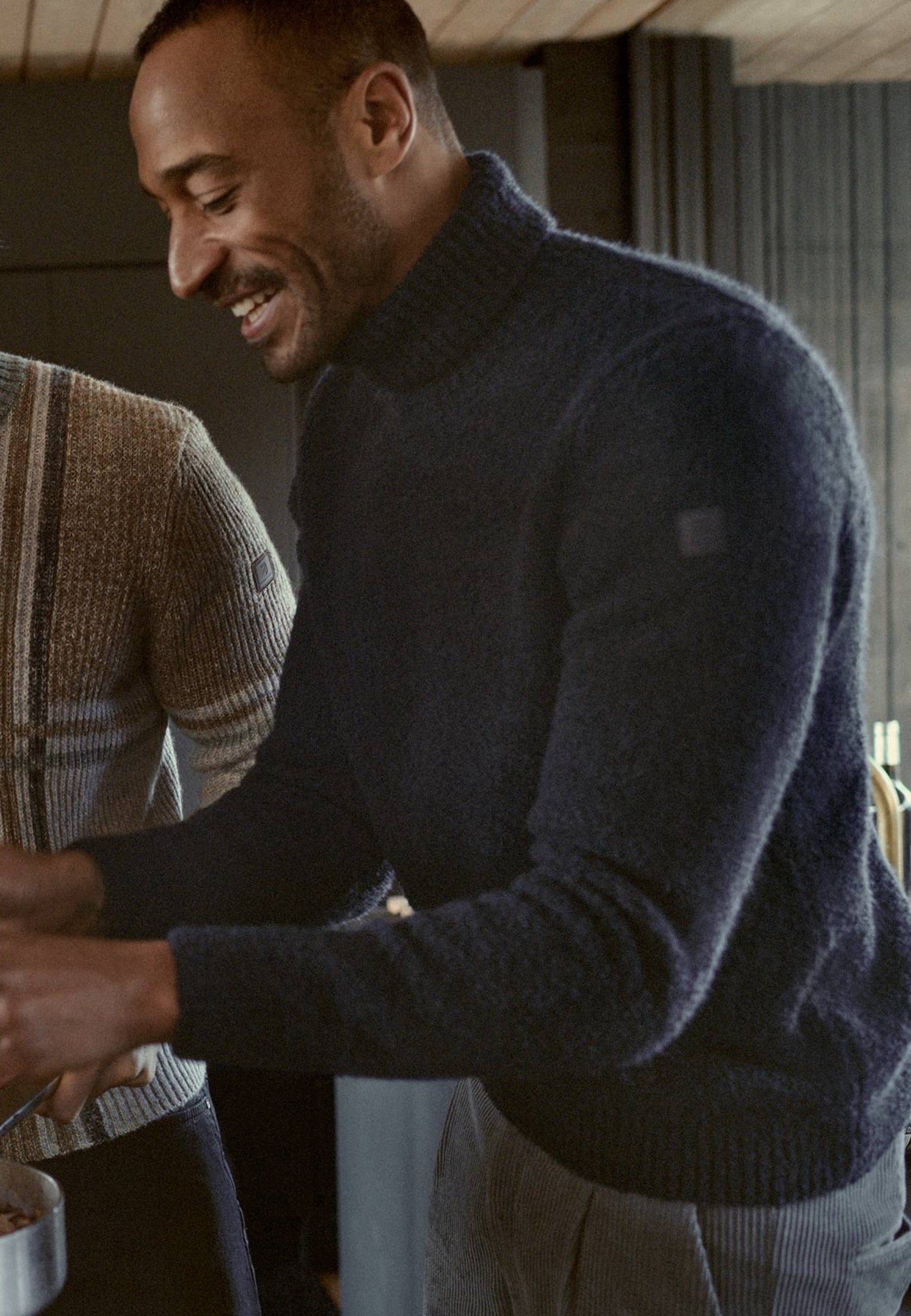 Turtleneck jumper made from bouclé yarn