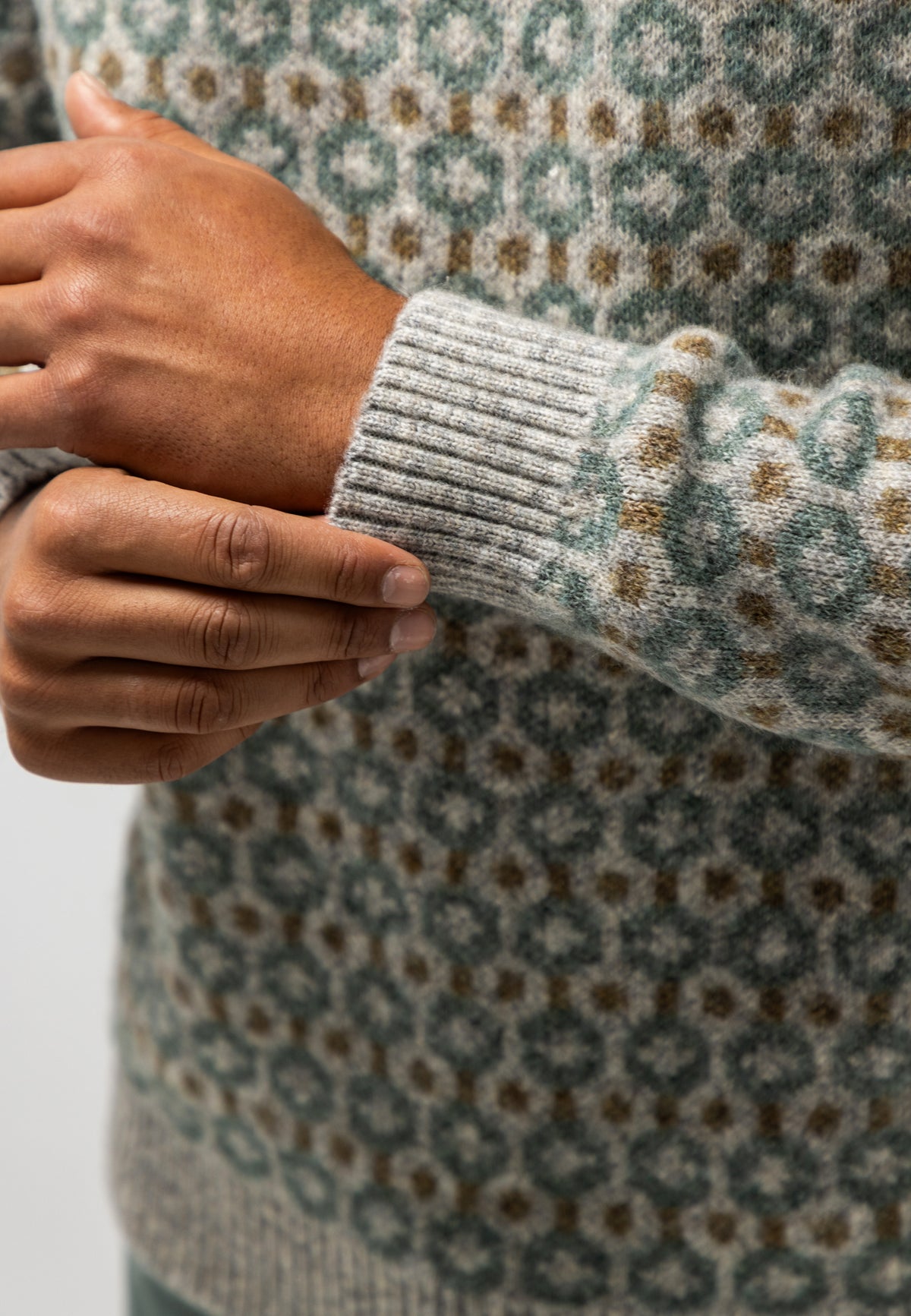 Turtleneck jumper with organic cotton
