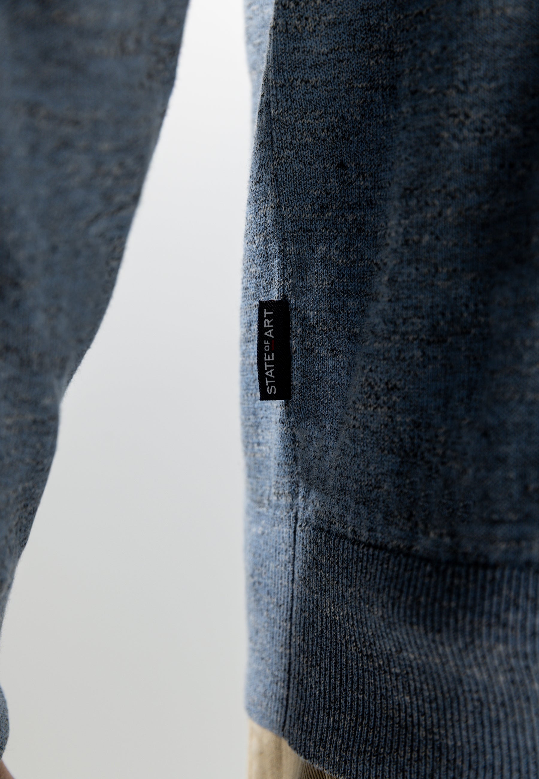 Pull chiné à col zippé