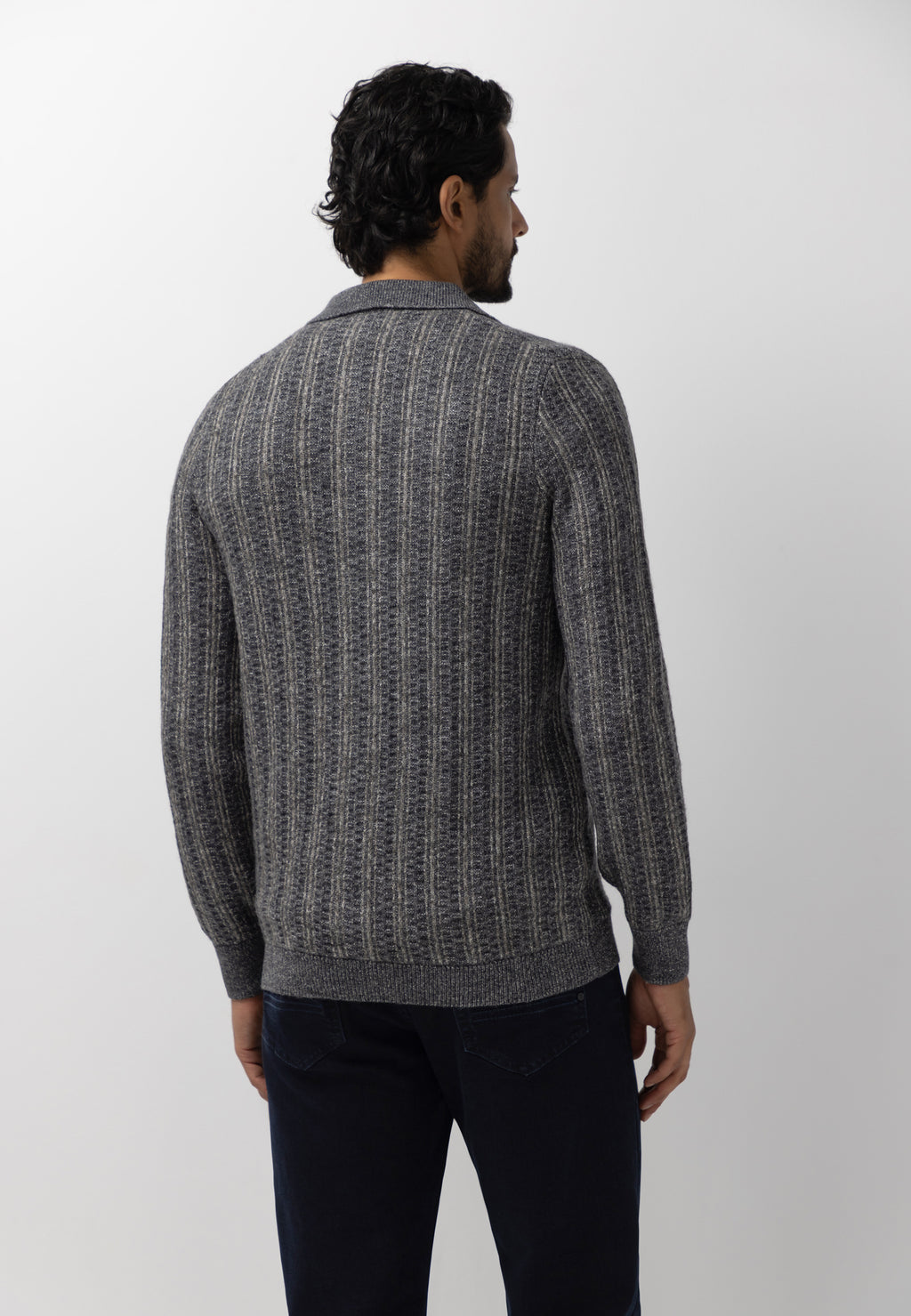 Vest met structuurpatroon