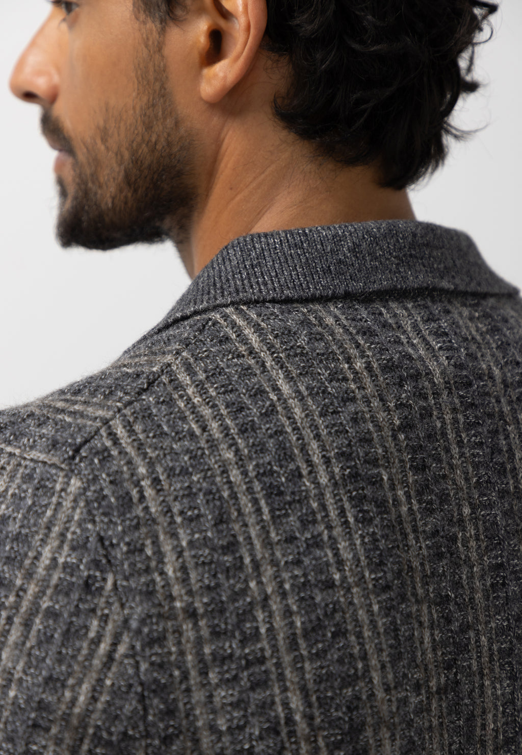Vest met structuurpatroon