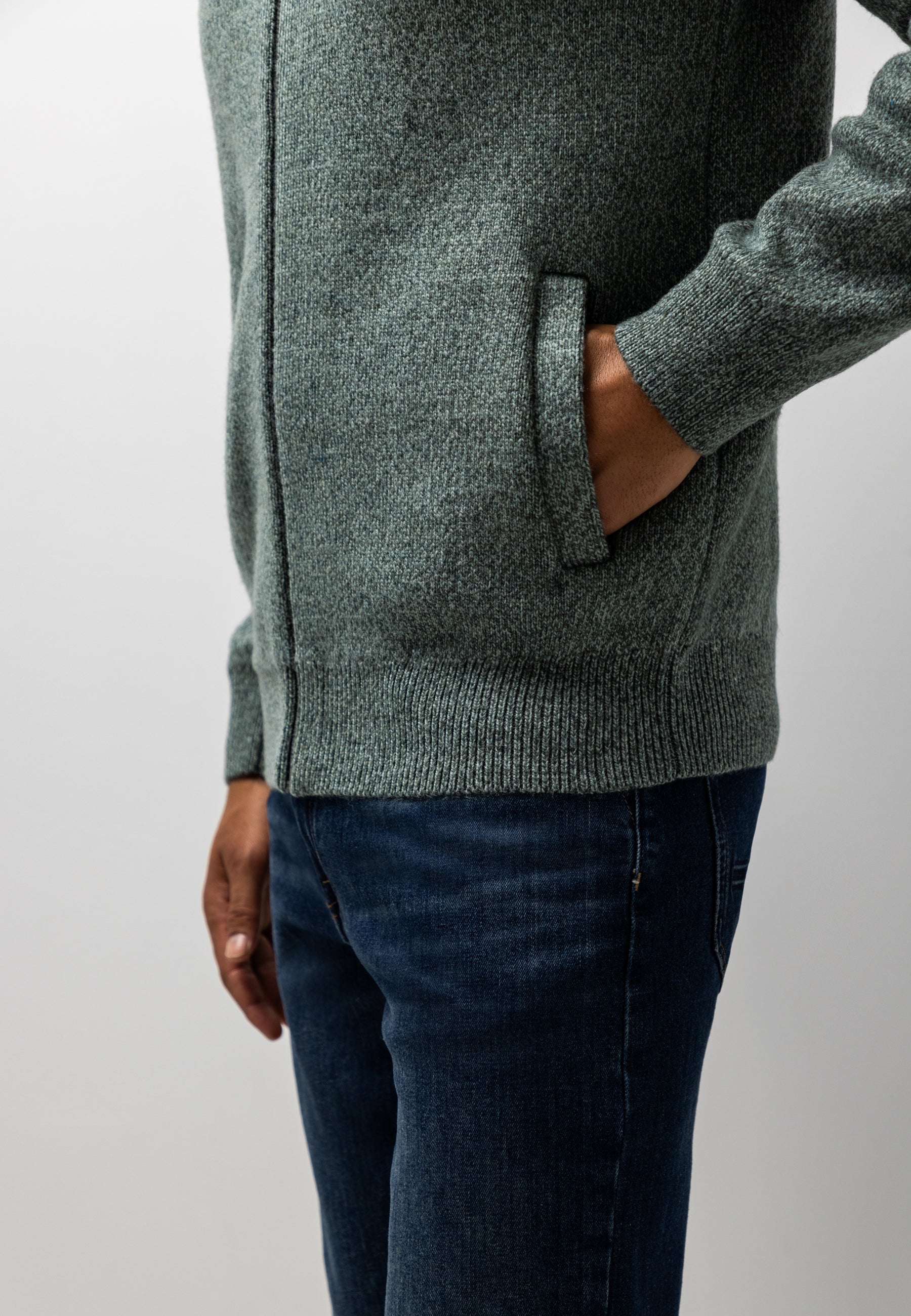 Double-knit cardigan with pockets