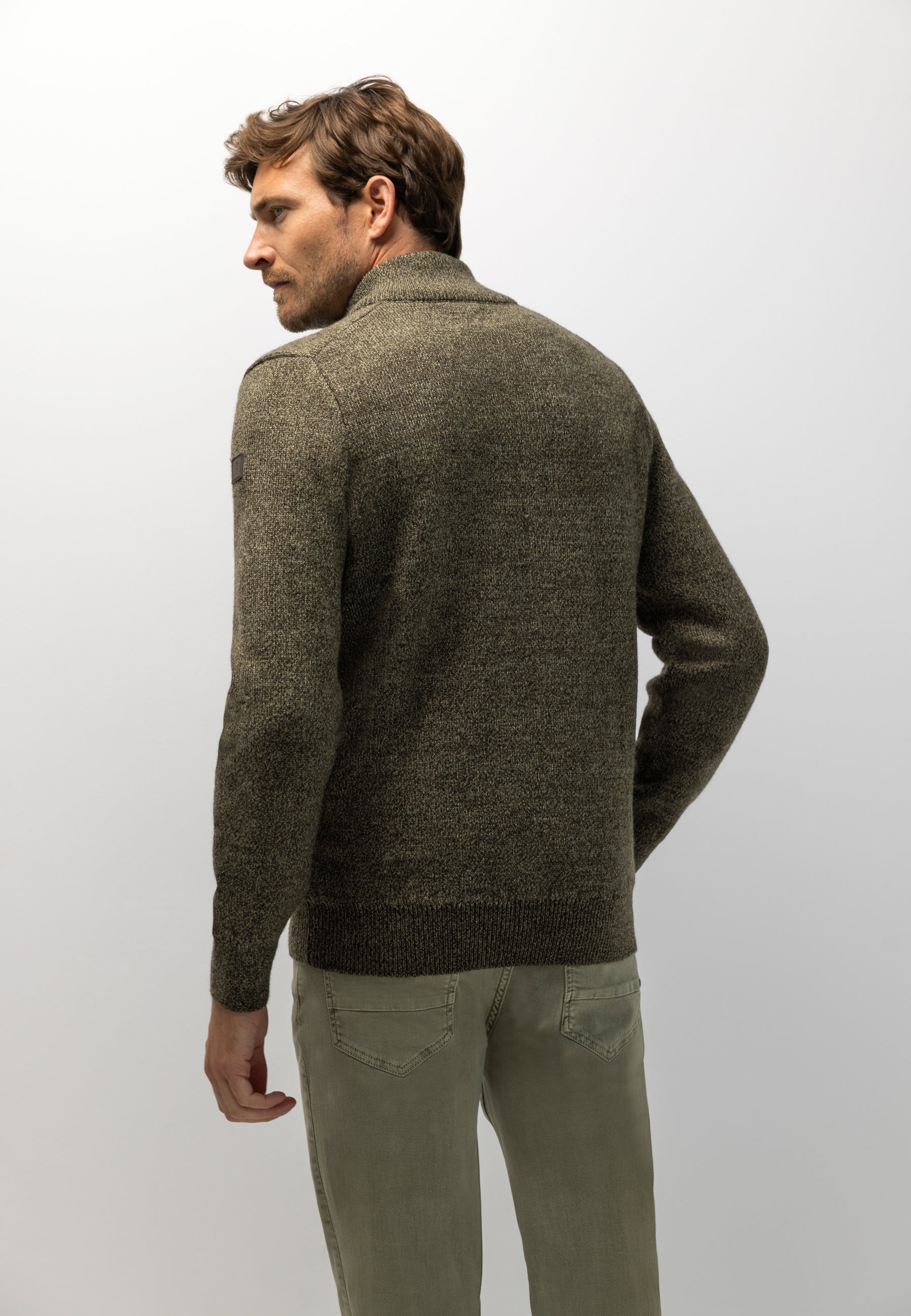 Double-knit cardigan with pockets