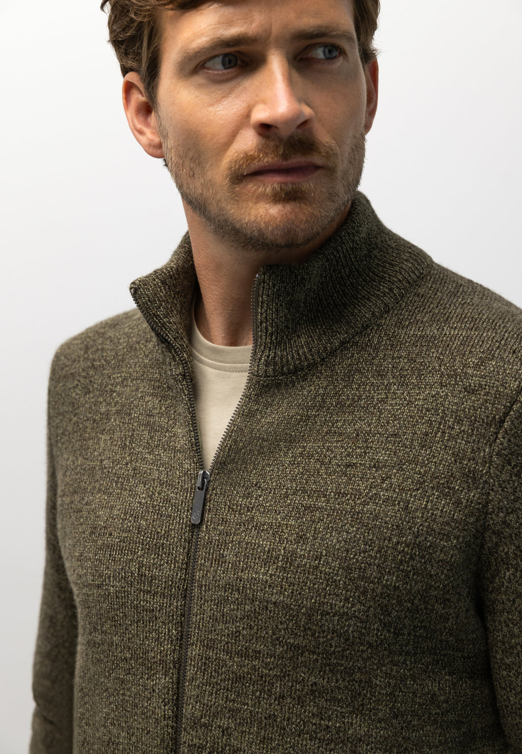Double-knit cardigan with pockets