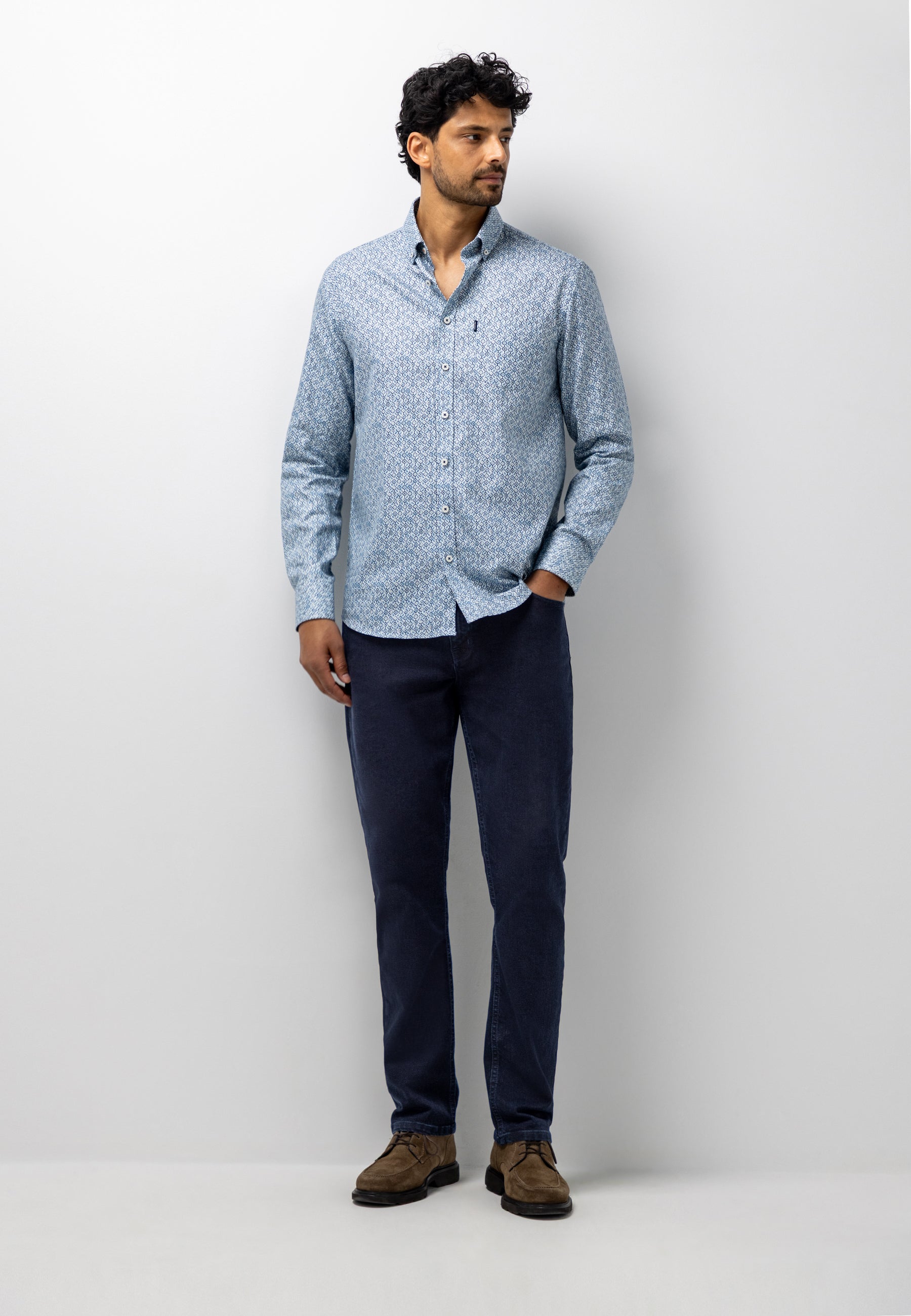 Shirt with geometric print