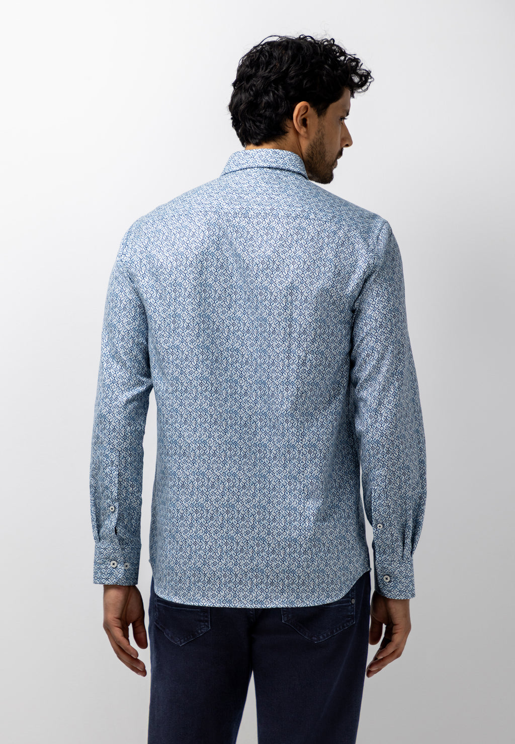Shirt with geometric print