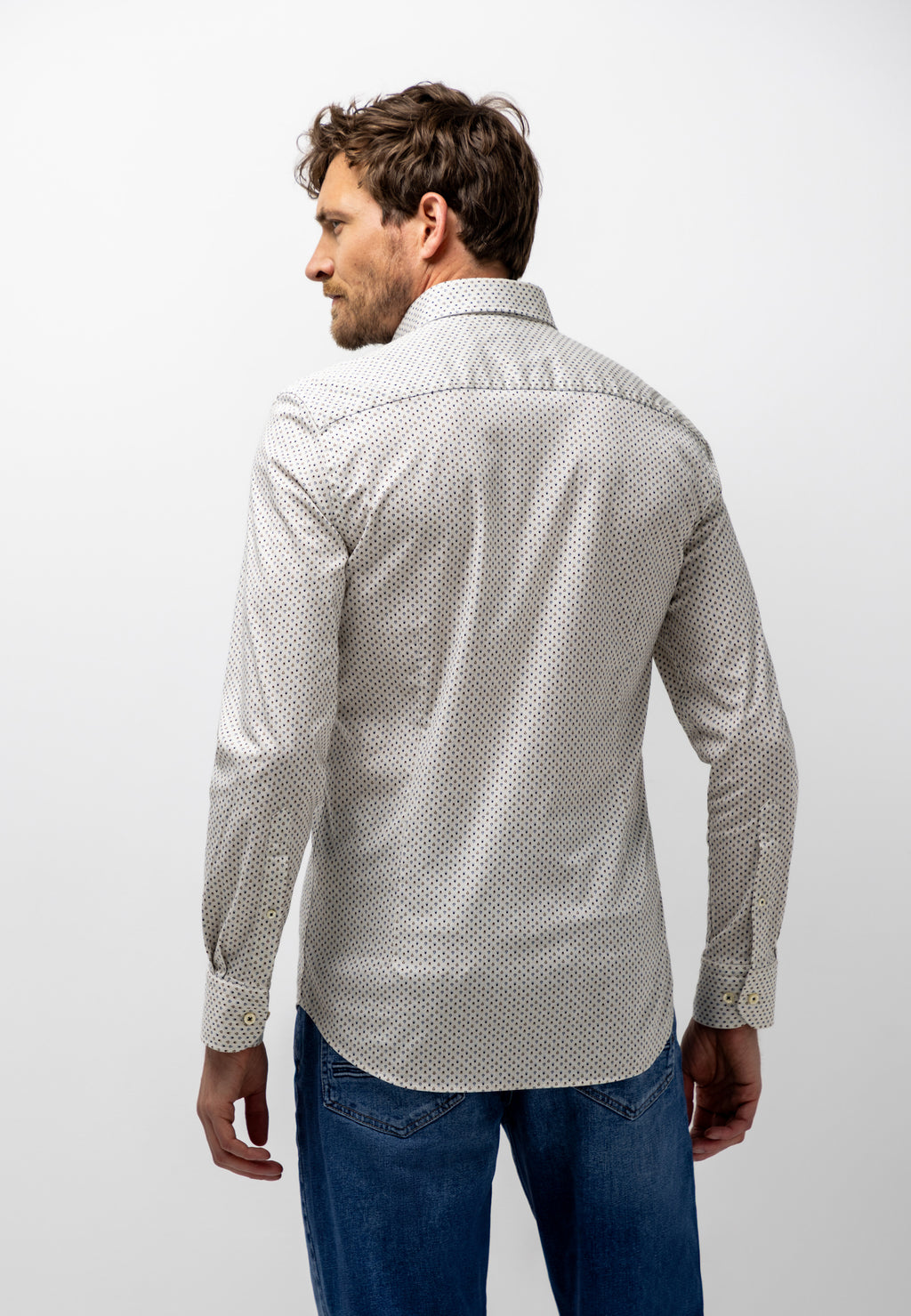 Shirt with graphic all-over print