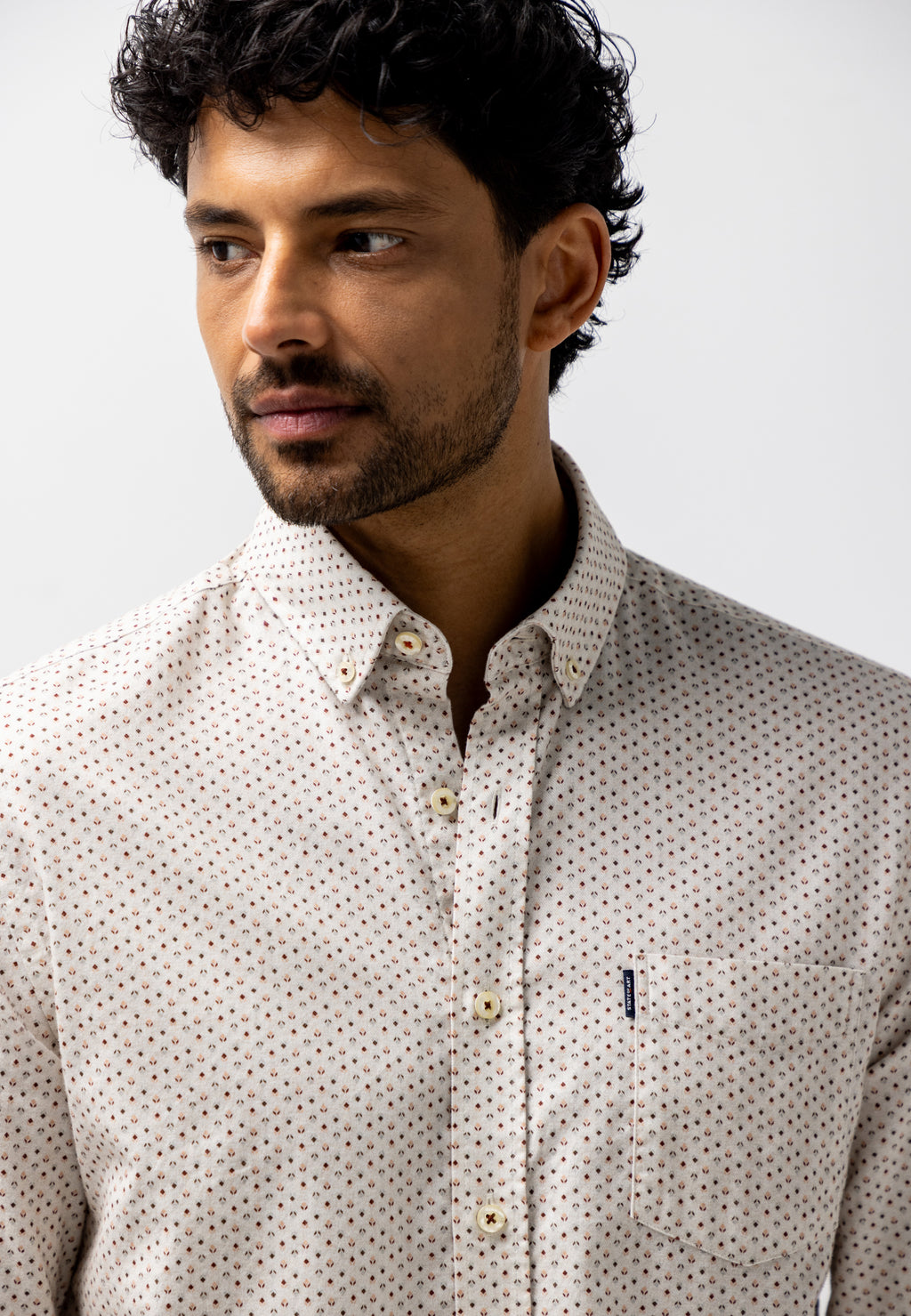 Chemise avec imprimé graphique intégral