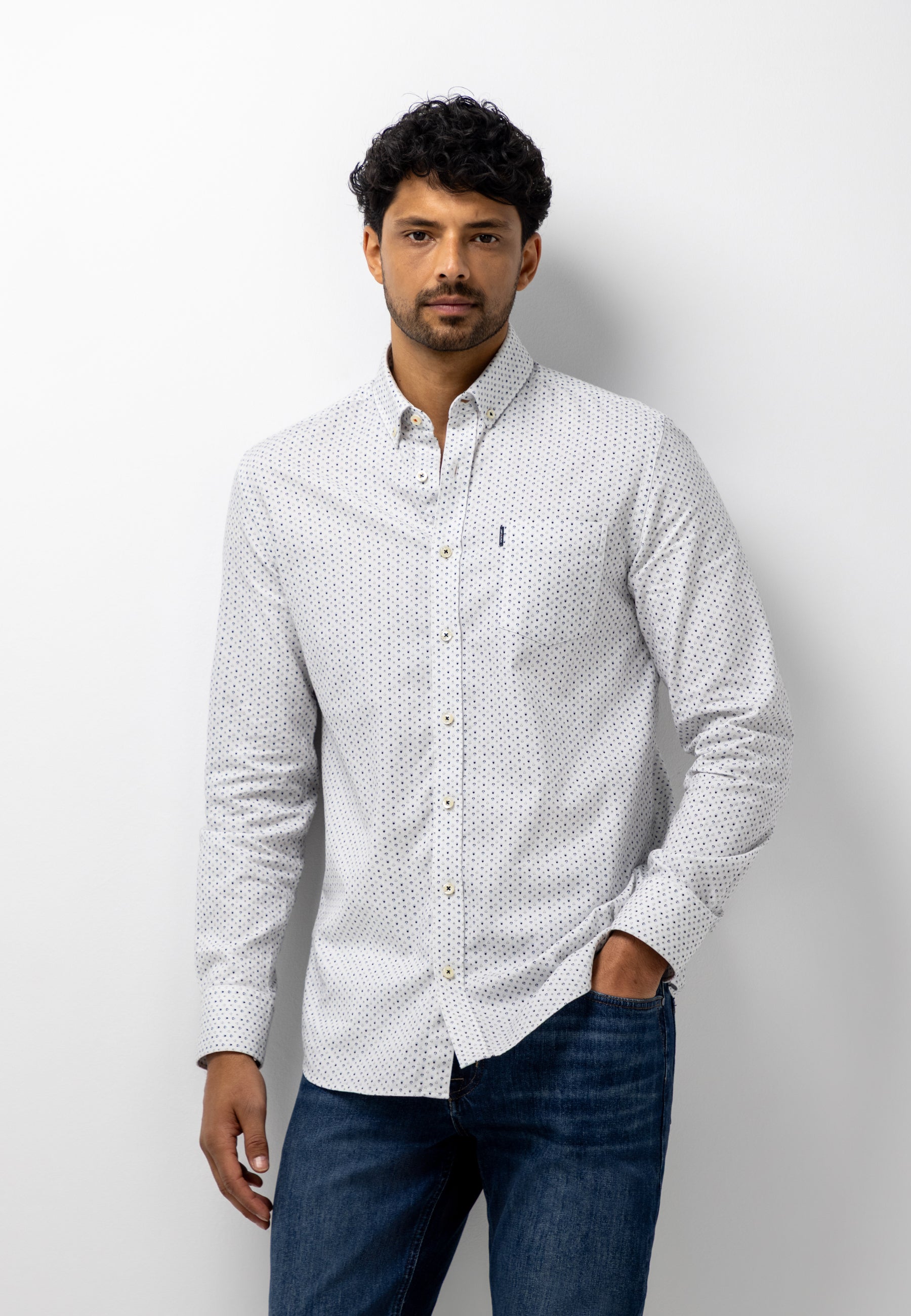 Shirt with graphic all-over print