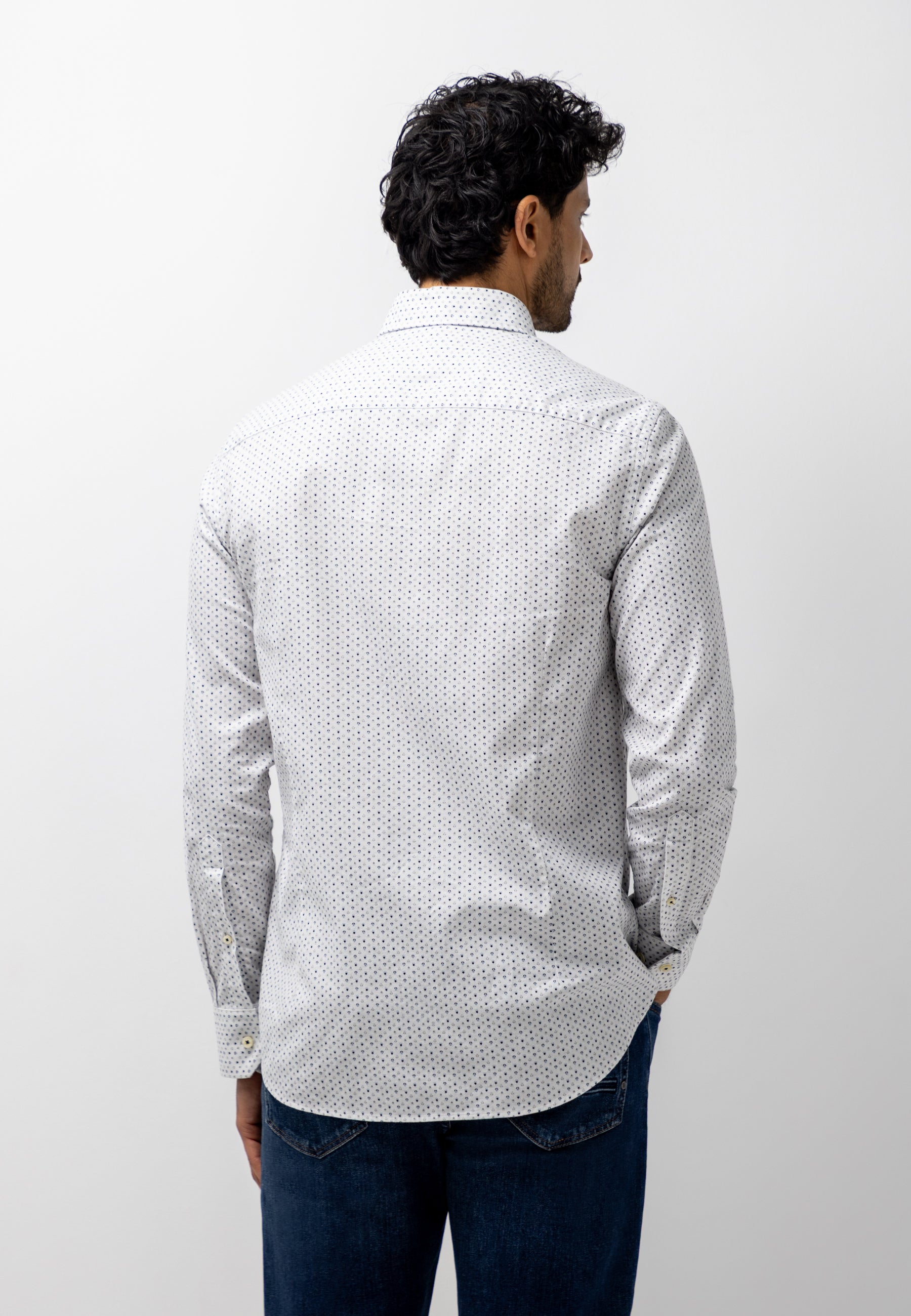 Shirt with graphic all-over print