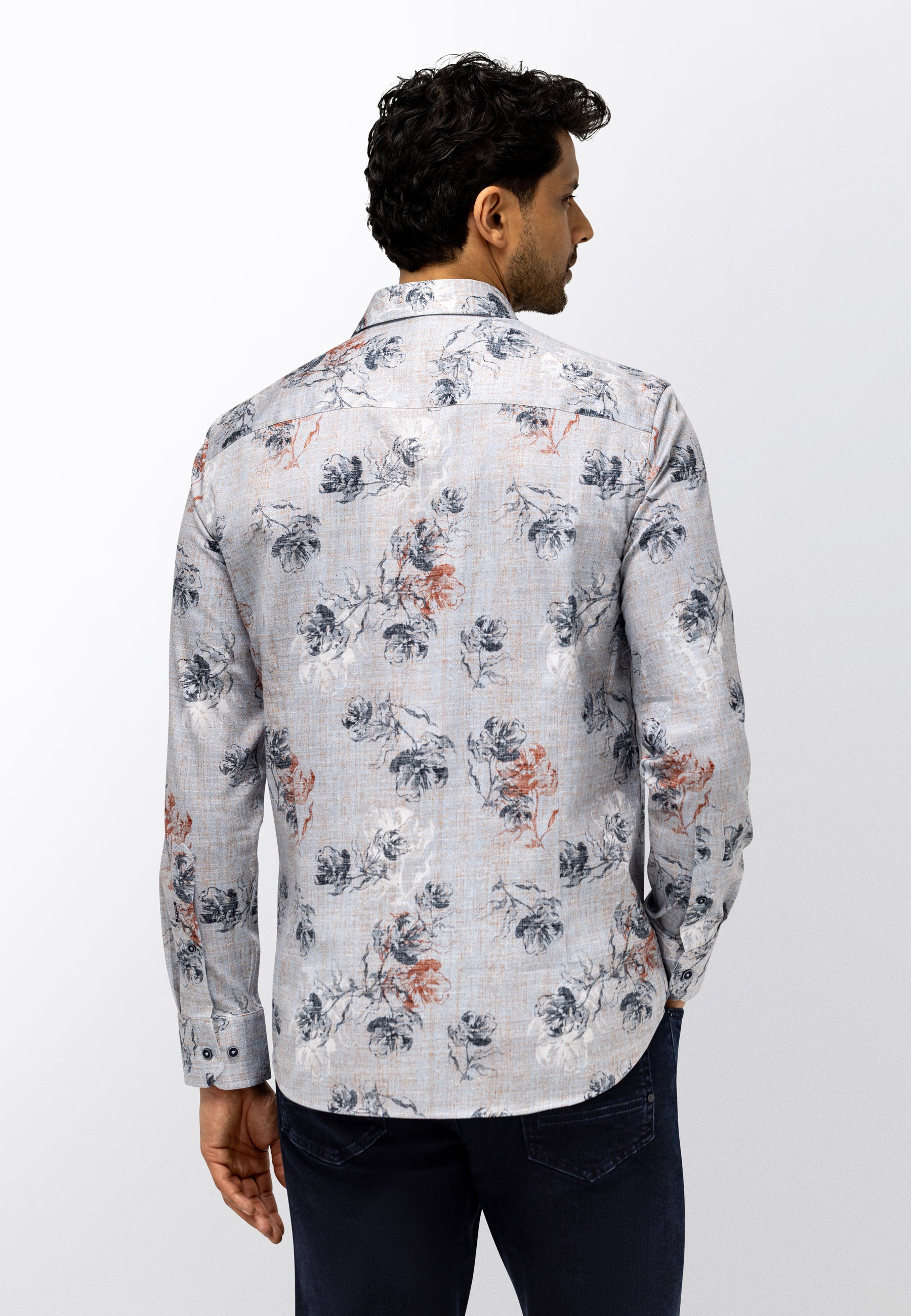 Shirt with organic cotton