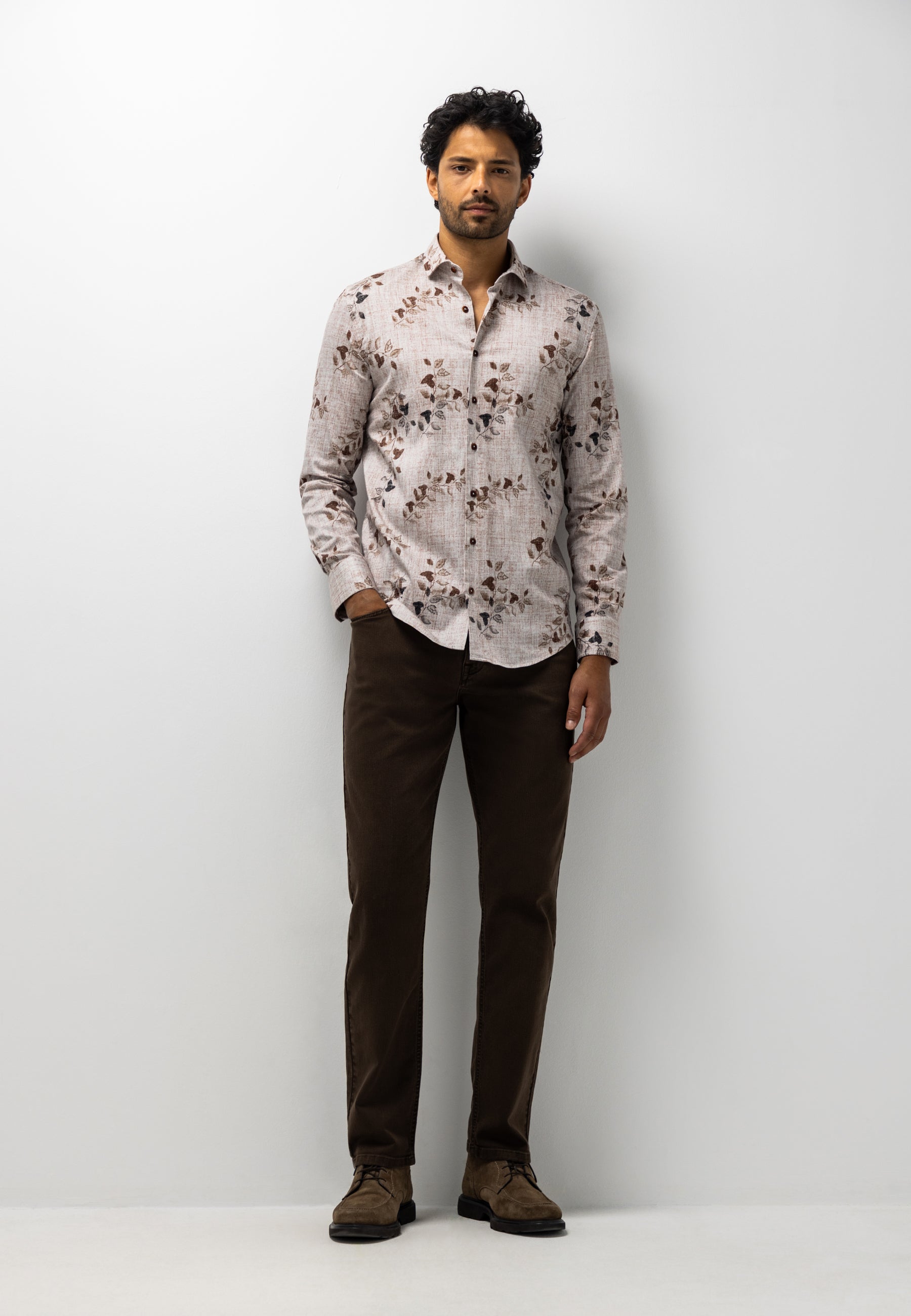 Shirt with organic cotton
