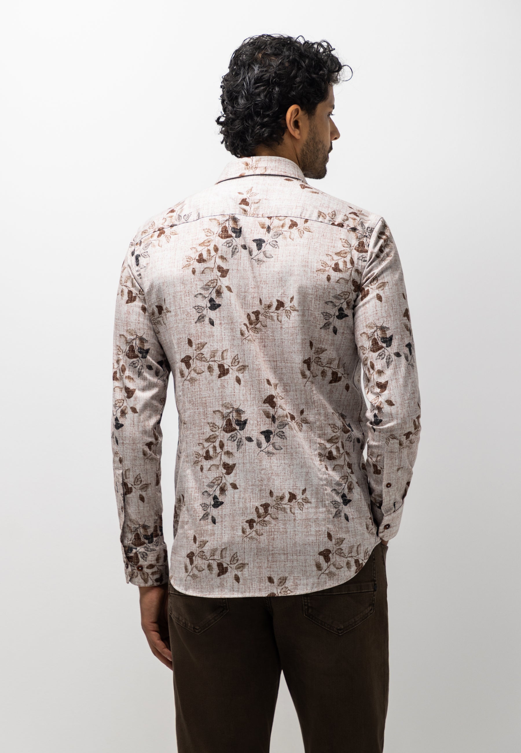 Shirt with organic cotton