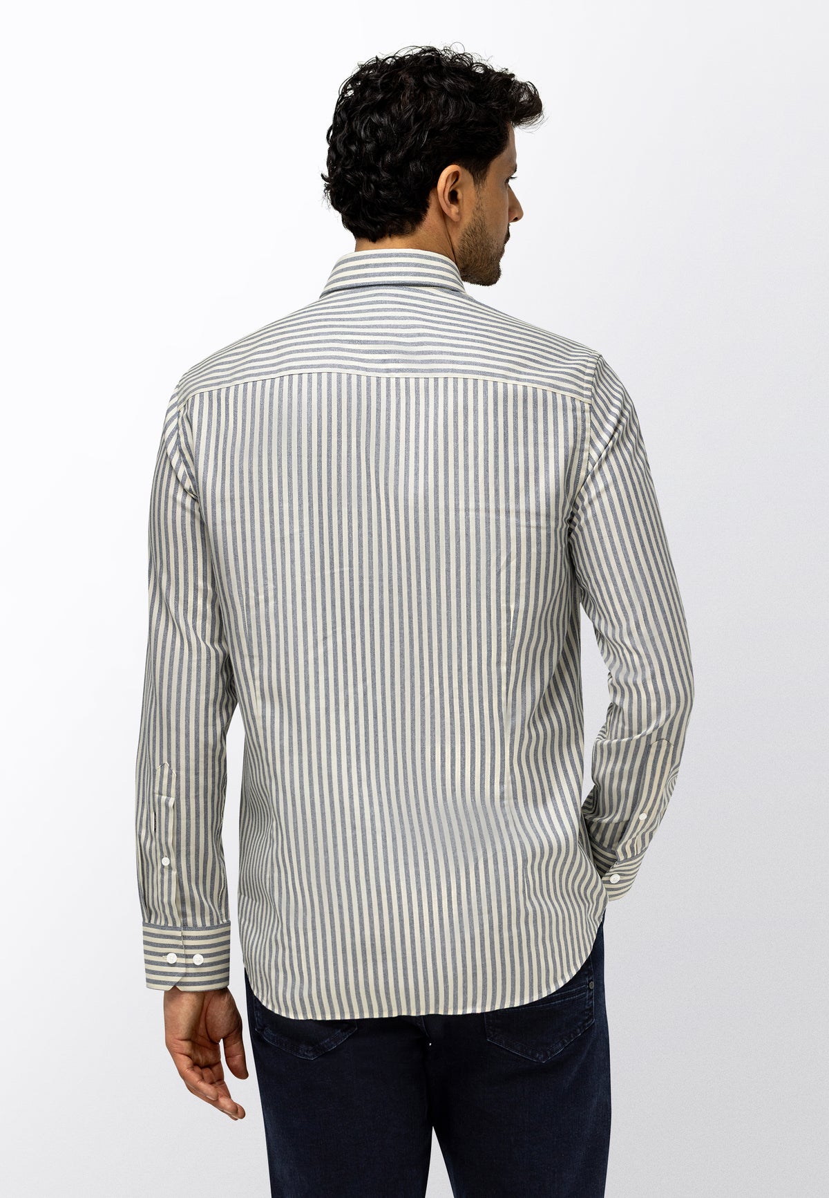 Shirt with striped pattern