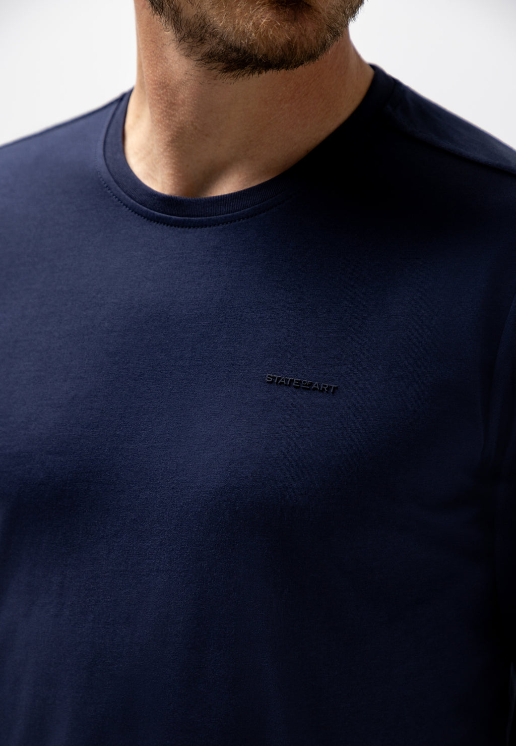 Long-sleeved T-shirt