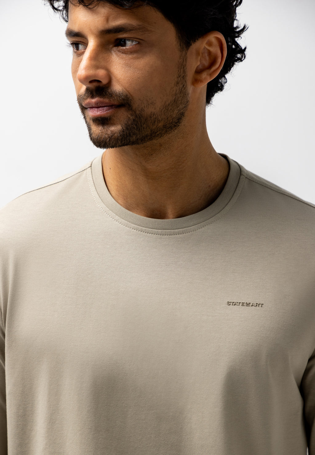Long-sleeved T-shirt