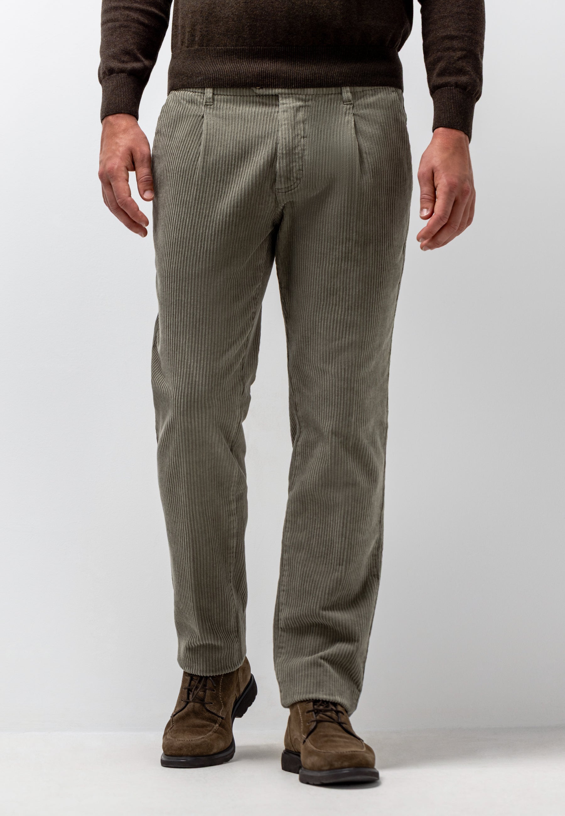NAVIGATOR stretch corduroy chinos