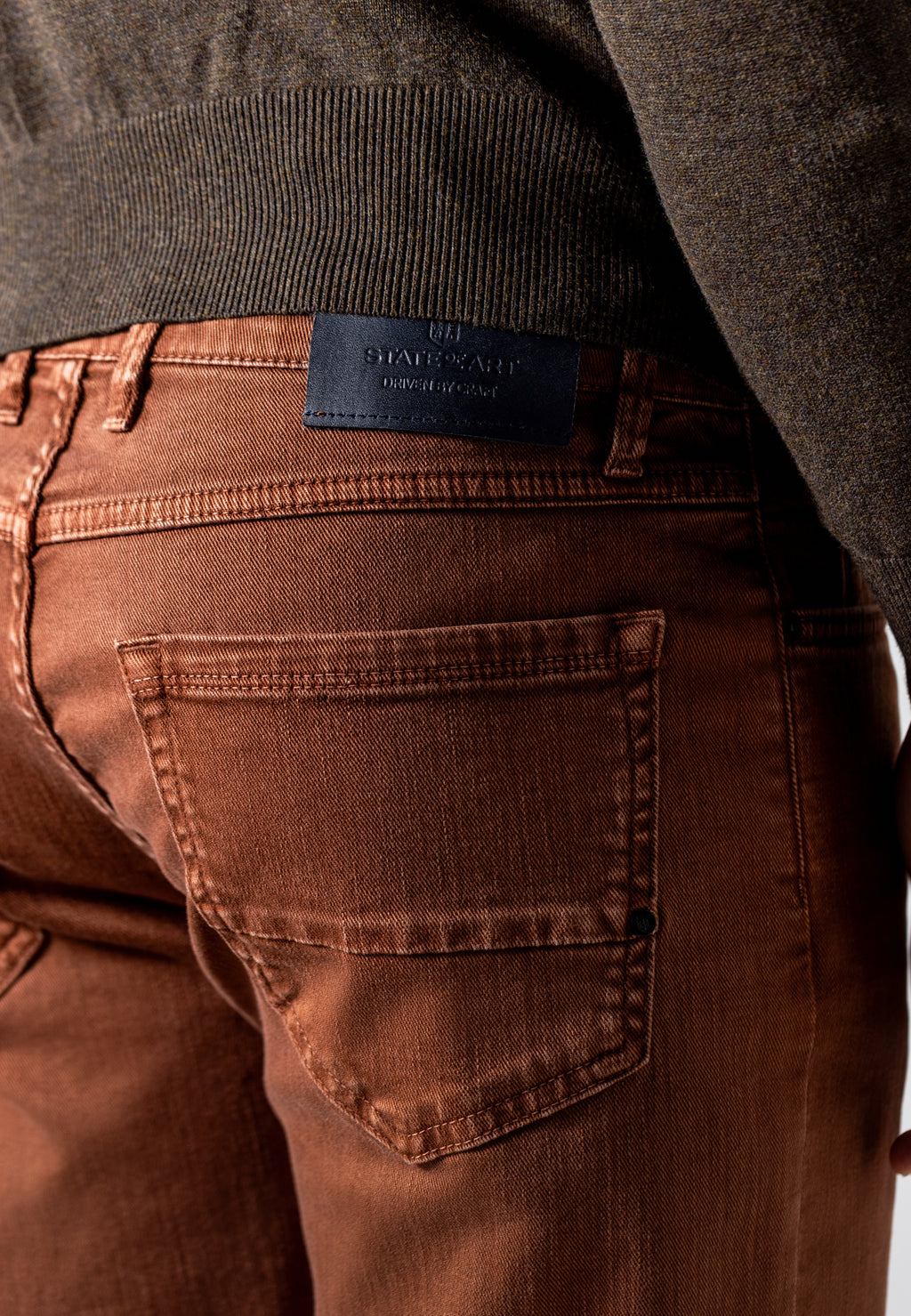 RACER 5-pocket van gekleurd stretchdenim