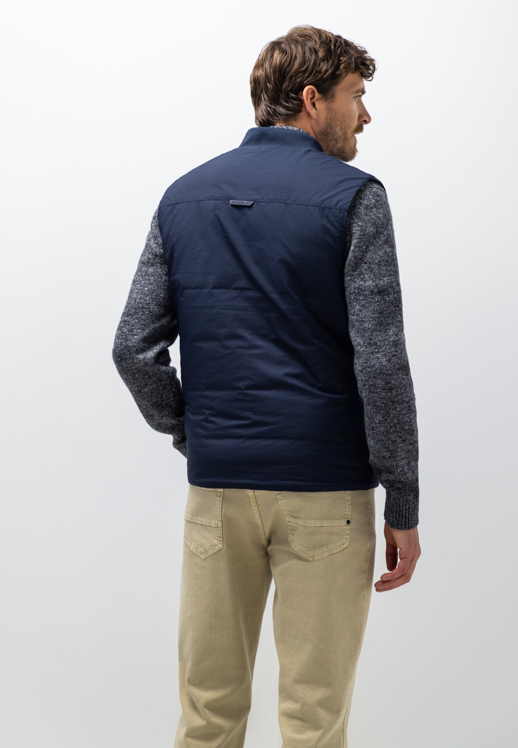 Bodywarmer with bomber collar