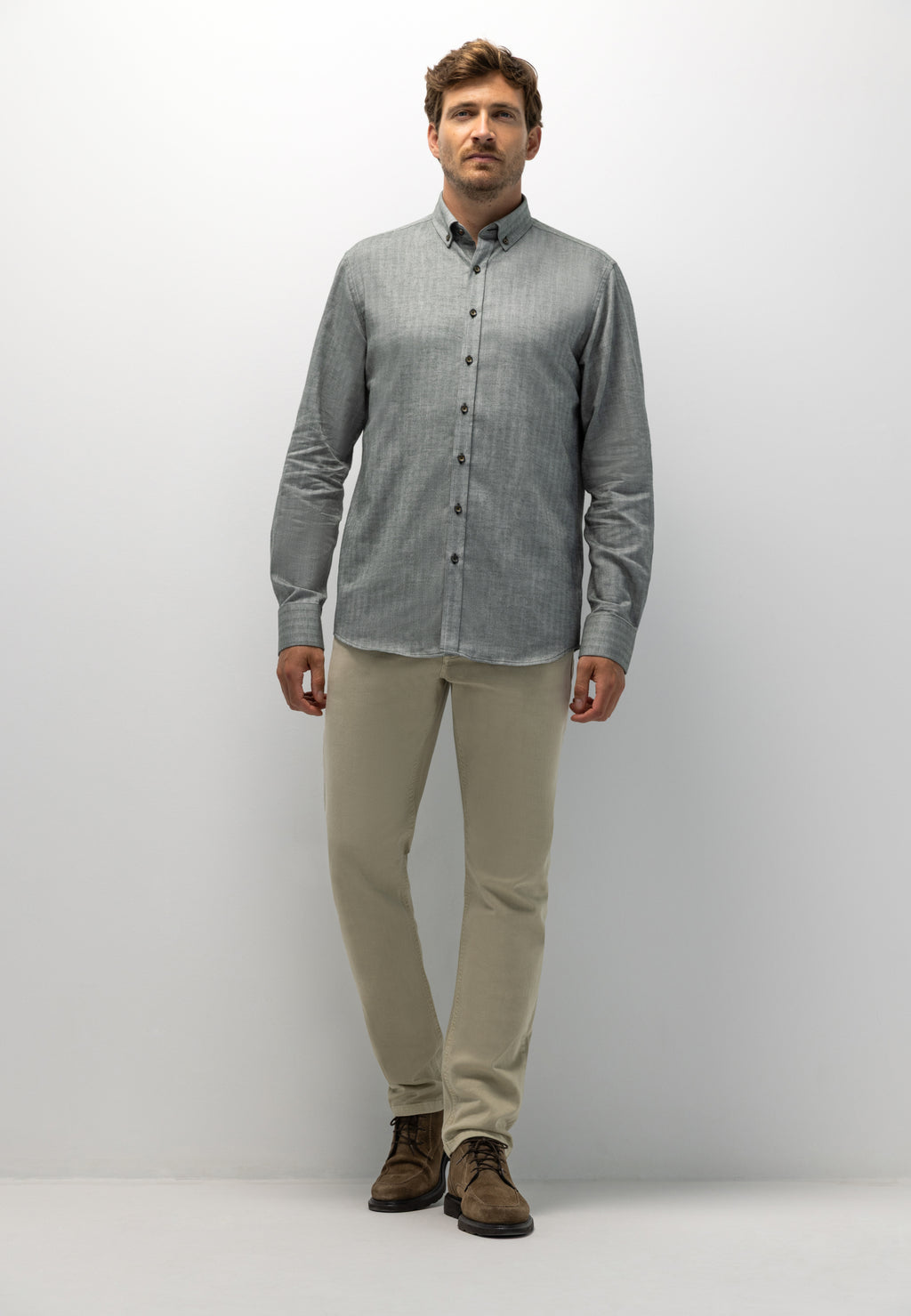 Shirt with herringbone pattern