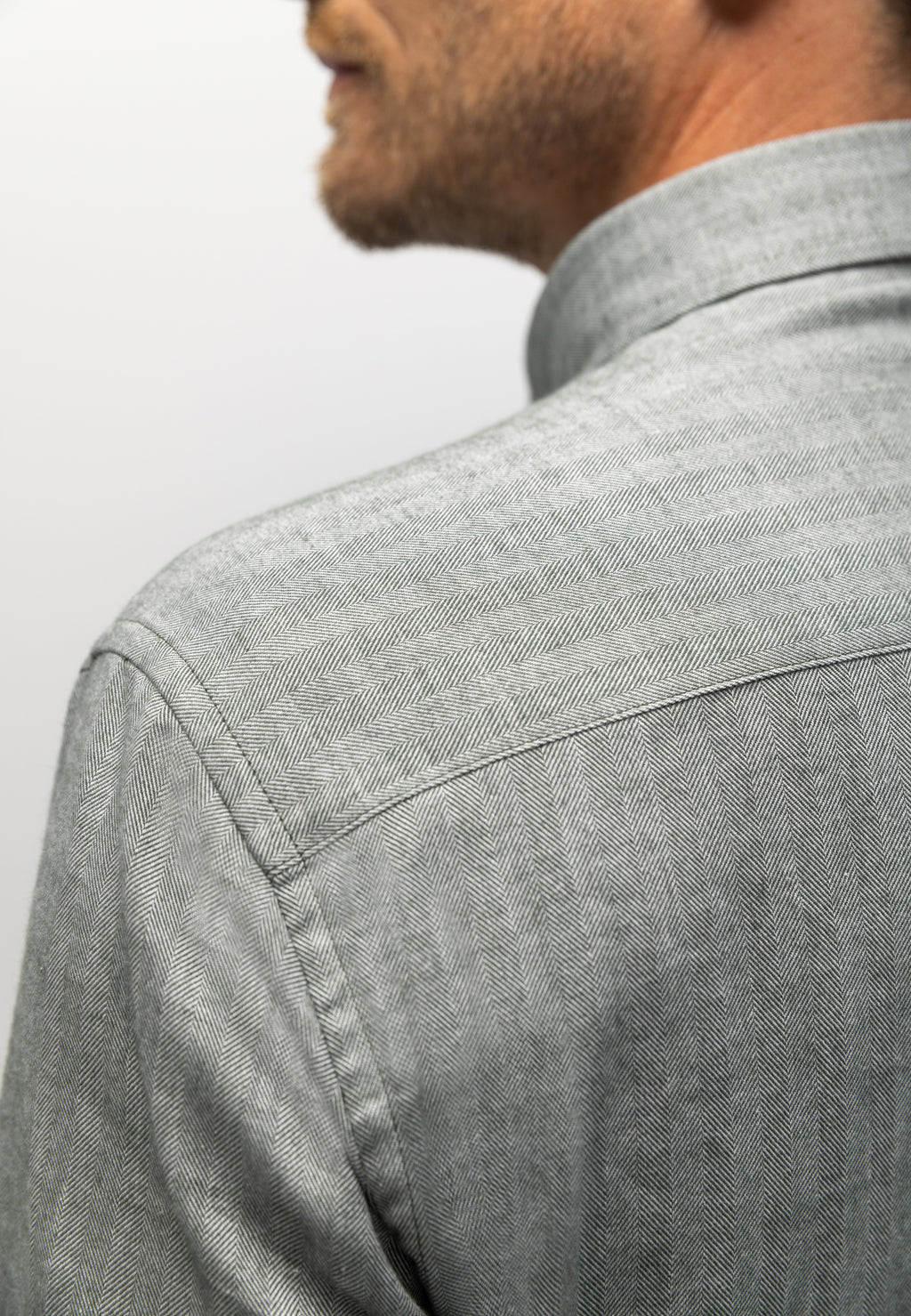 Shirt with herringbone pattern