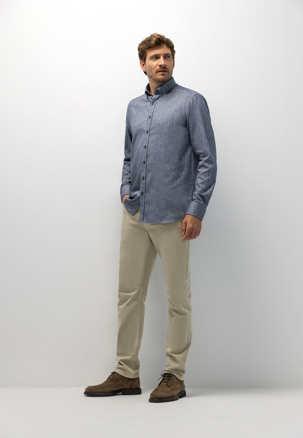 Shirt with herringbone pattern