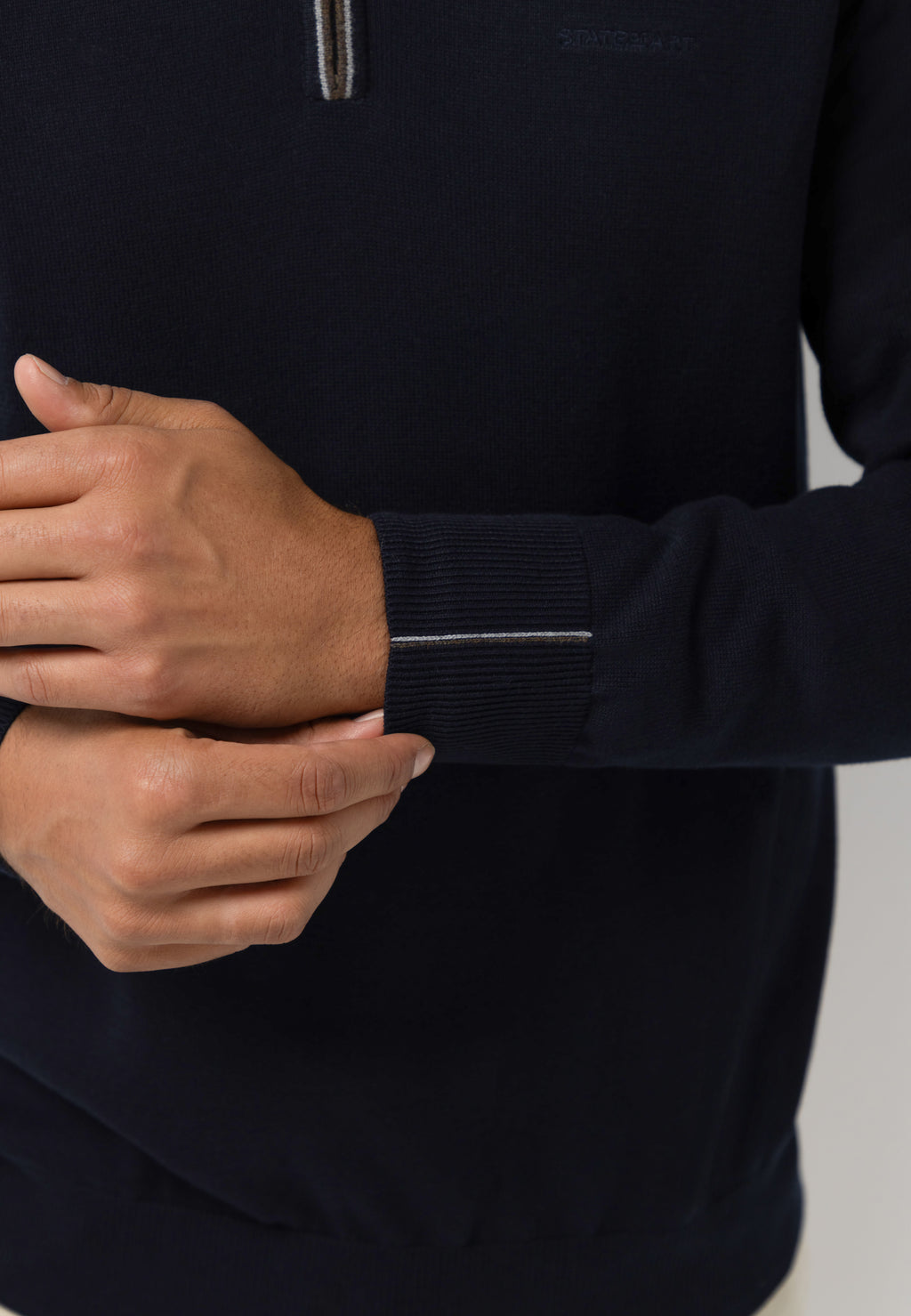 Cotton jumper with half zip